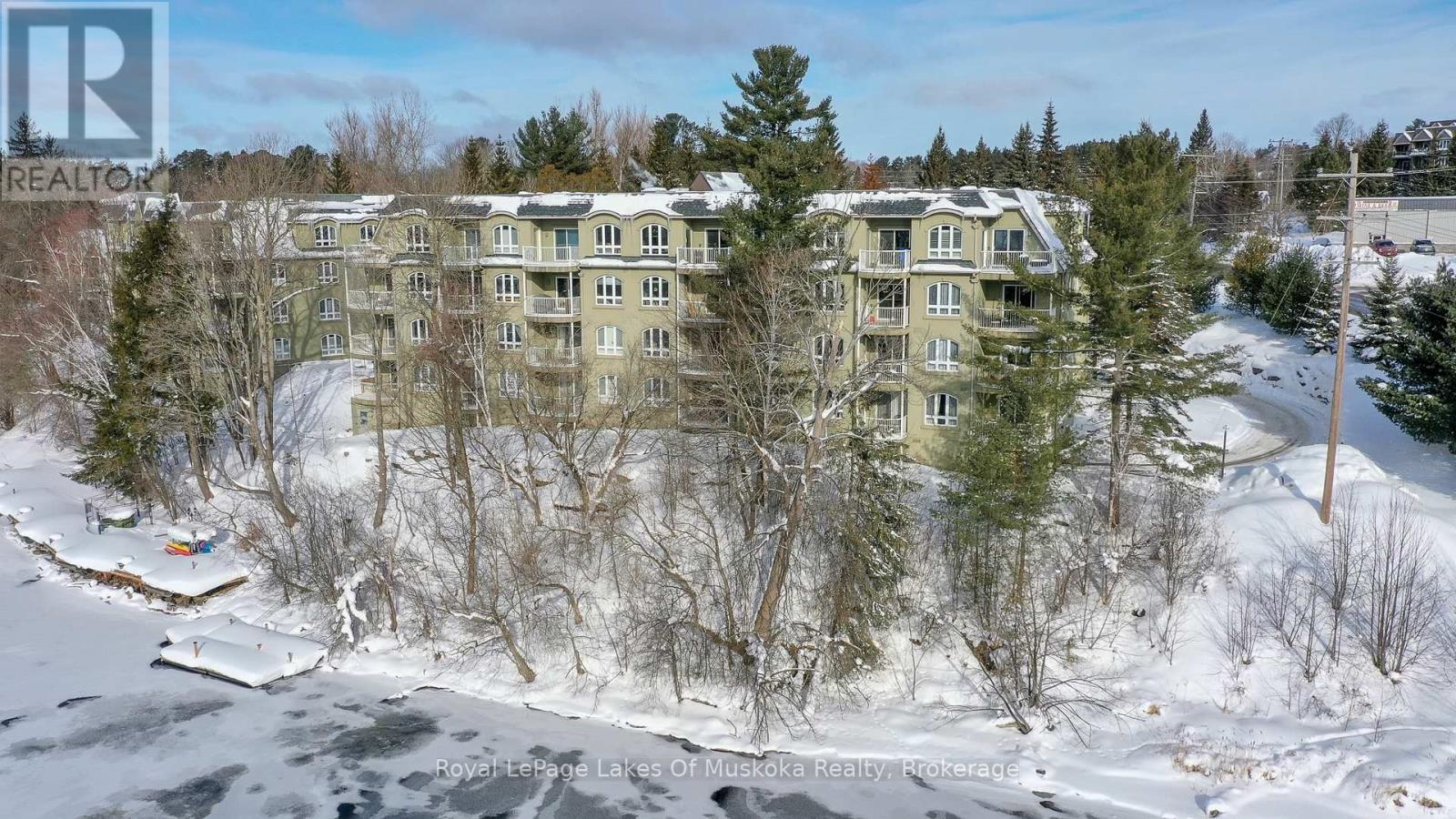 207 - 31 Dairy Lane, Huntsville, Ontario  P1H 2L7 - Photo 1 - X12791356