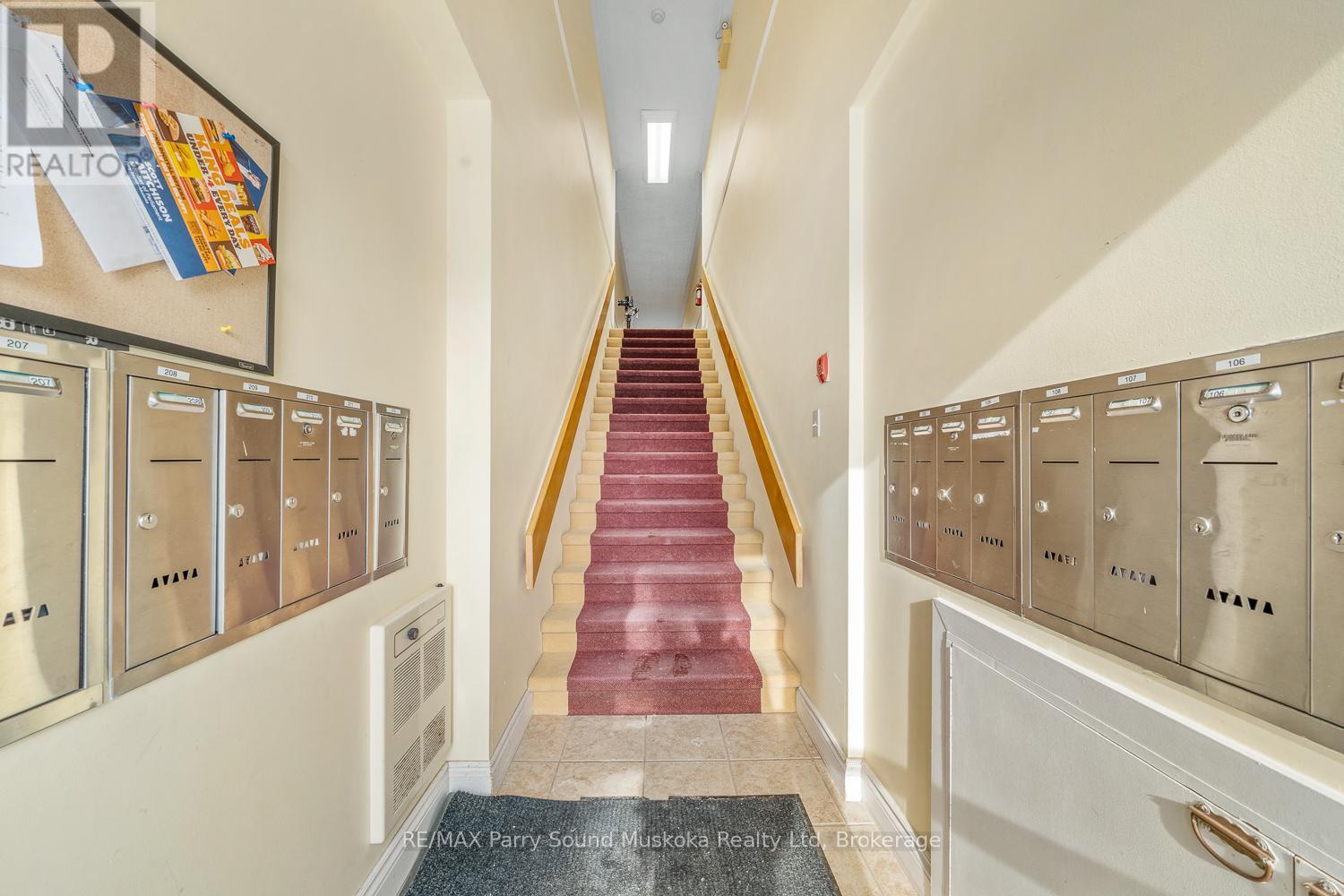 212 - 1 Georgian Bay Avenue, Parry Sound, Ontario  P2A 3B1 - Photo 6 - X12791390