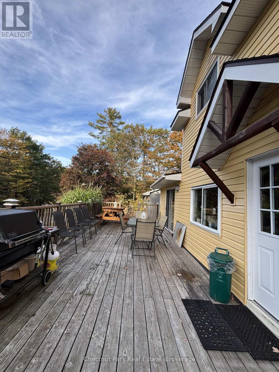 12 Ferndale Road, Muskoka Lakes, Ontario  P0B 1J0 - Photo 28 - X12791544