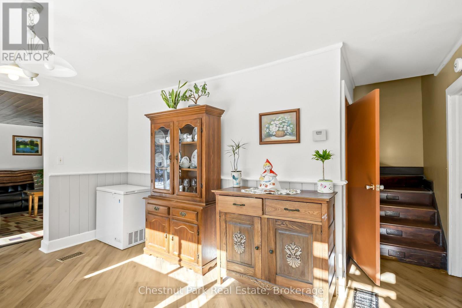 12 Ferndale Road, Muskoka Lakes, Ontario  P0B 1J0 - Photo 8 - X12791544