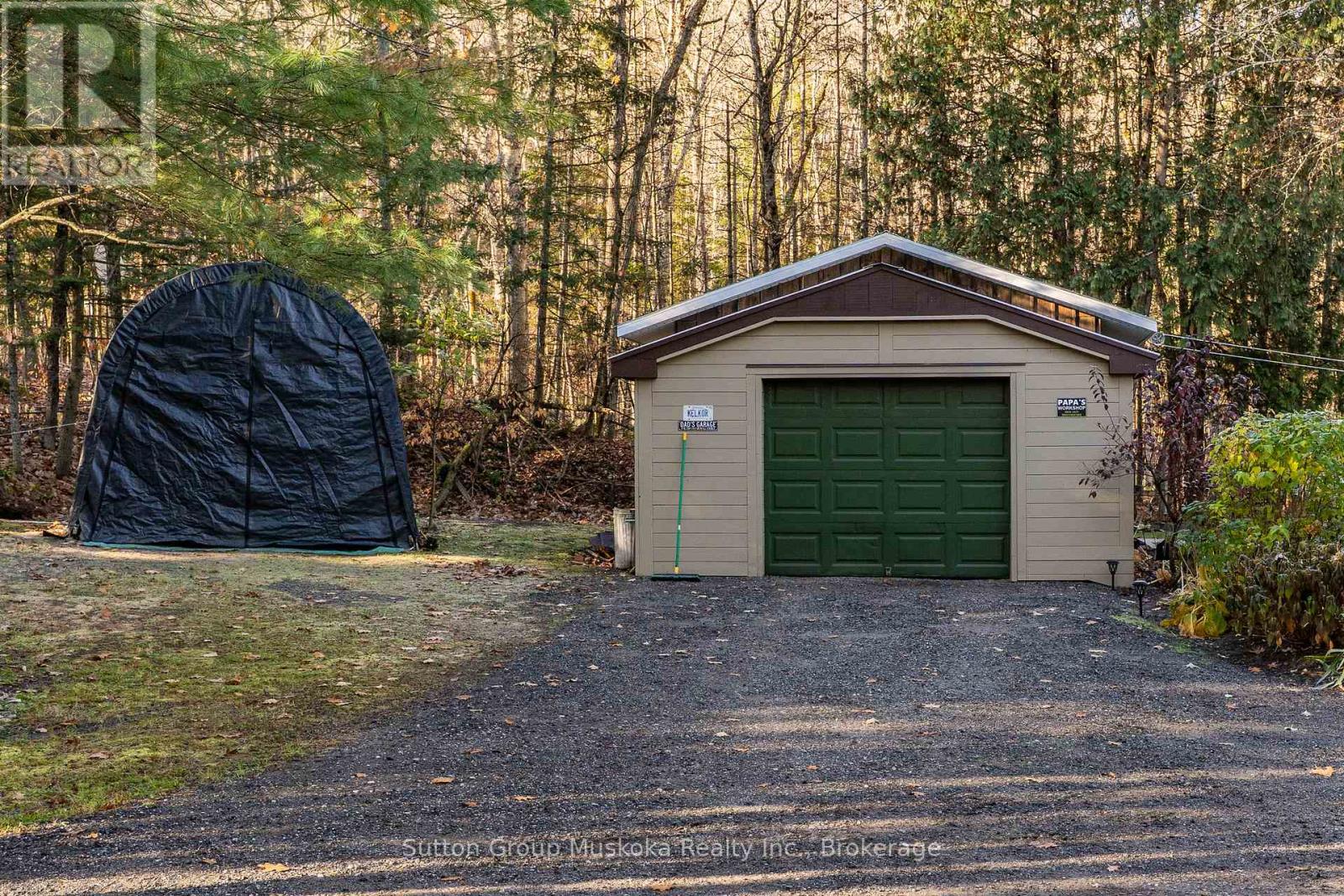 236 Hoodstown Road, Huntsville, Ontario  P1H 2J2 - Photo 2 - X12792446