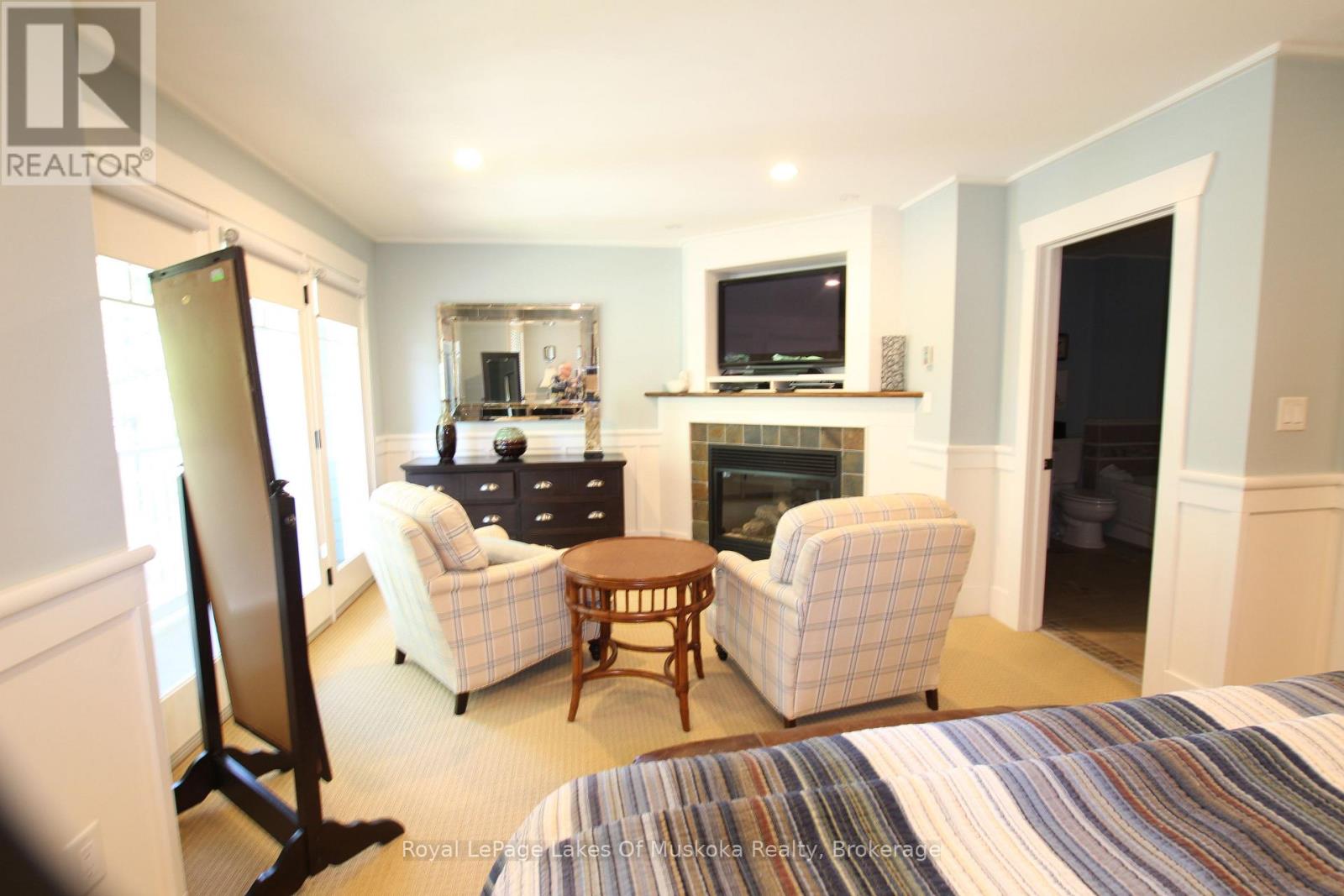 V 7 W 6 - 1020 Birch Glen Road, Lake Of Bays, Ontario  P0B 1A0 - Photo 17 - X12793912