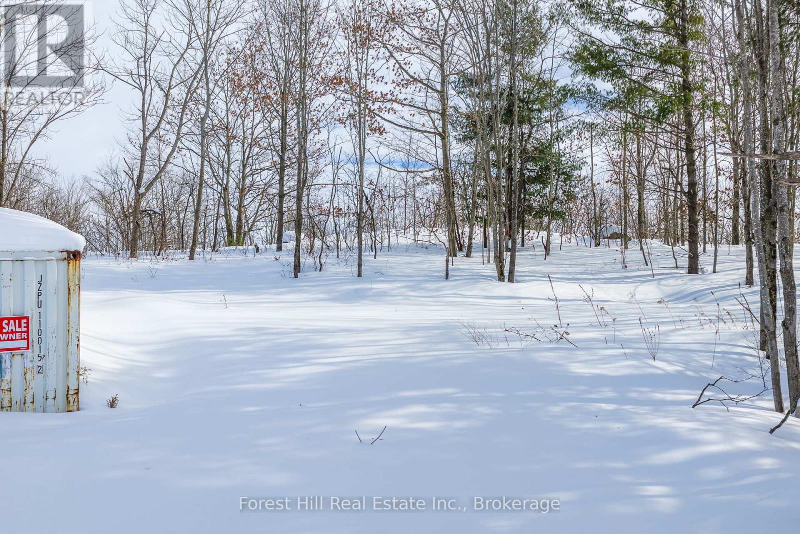 18 Hawkins Point Road, Georgian Bay, Ontario  P0C 1A0 - Photo 2 - X12794140