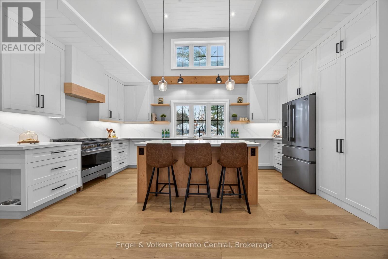 1107 Xavier Street, Gravenhurst, Ontario  P0E 1G0 - Photo 15 - X12796548