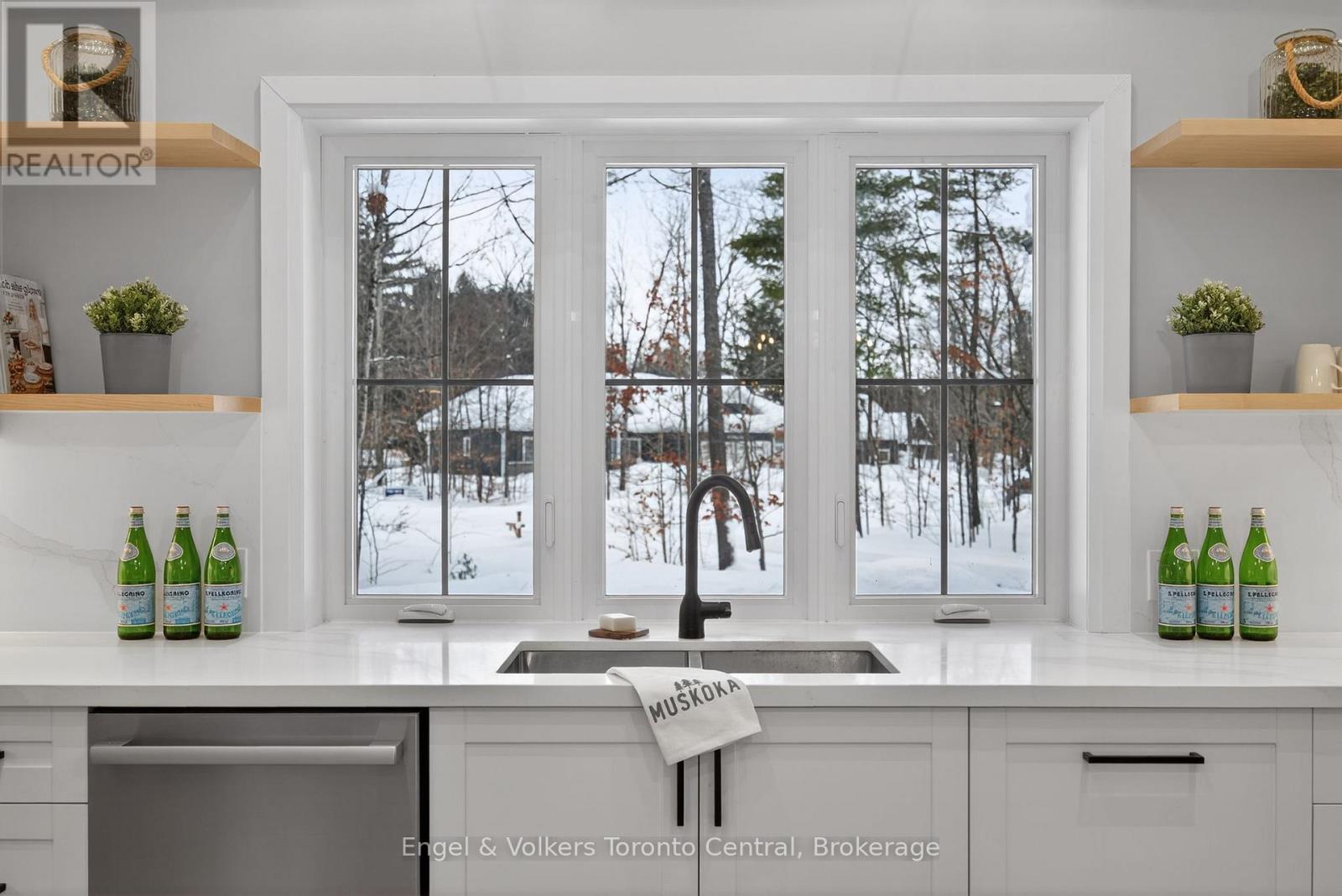 1107 Xavier Street, Gravenhurst, Ontario  P0E 1G0 - Photo 20 - X12796548