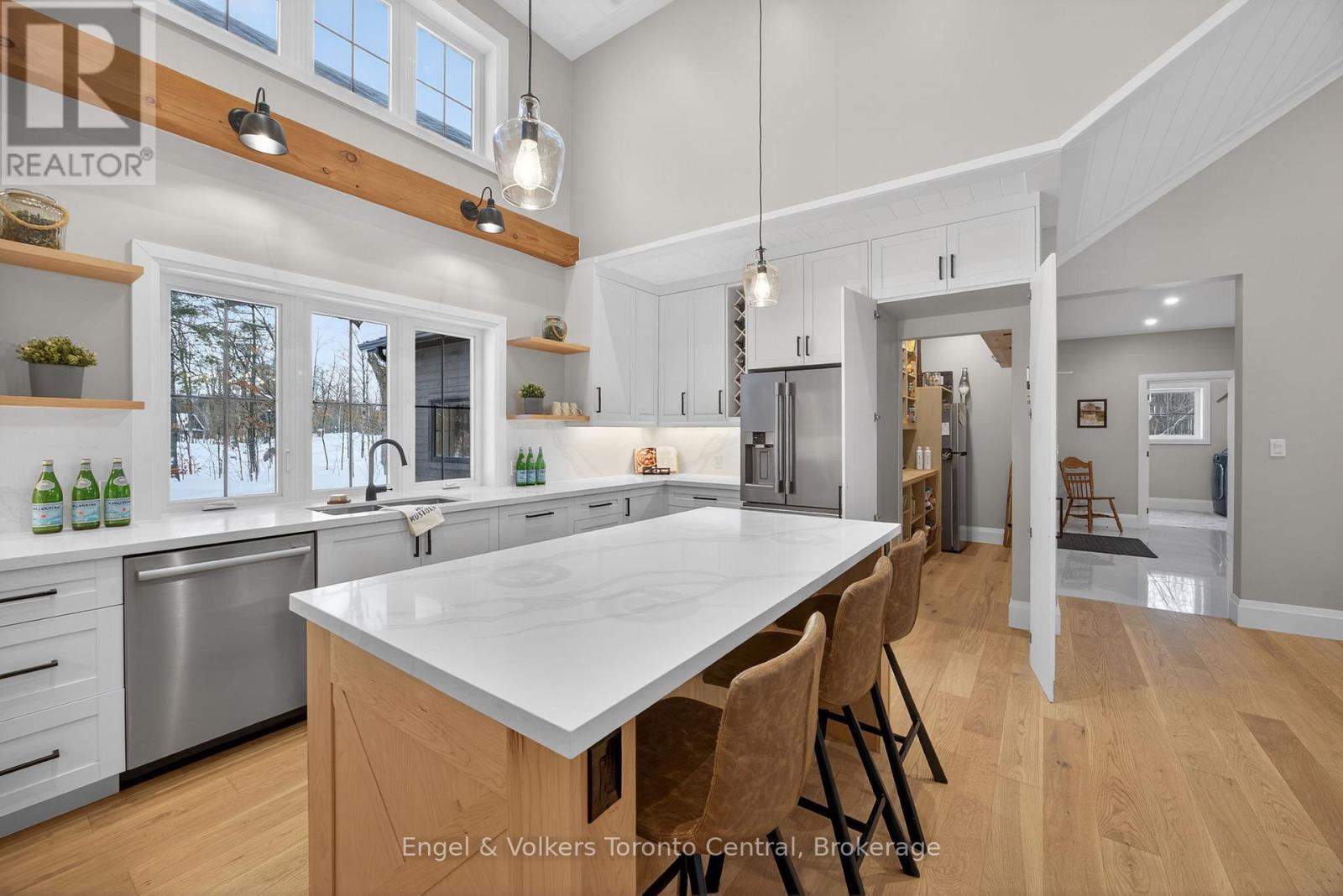 1107 Xavier Street, Gravenhurst, Ontario  P0E 1G0 - Photo 21 - X12796548