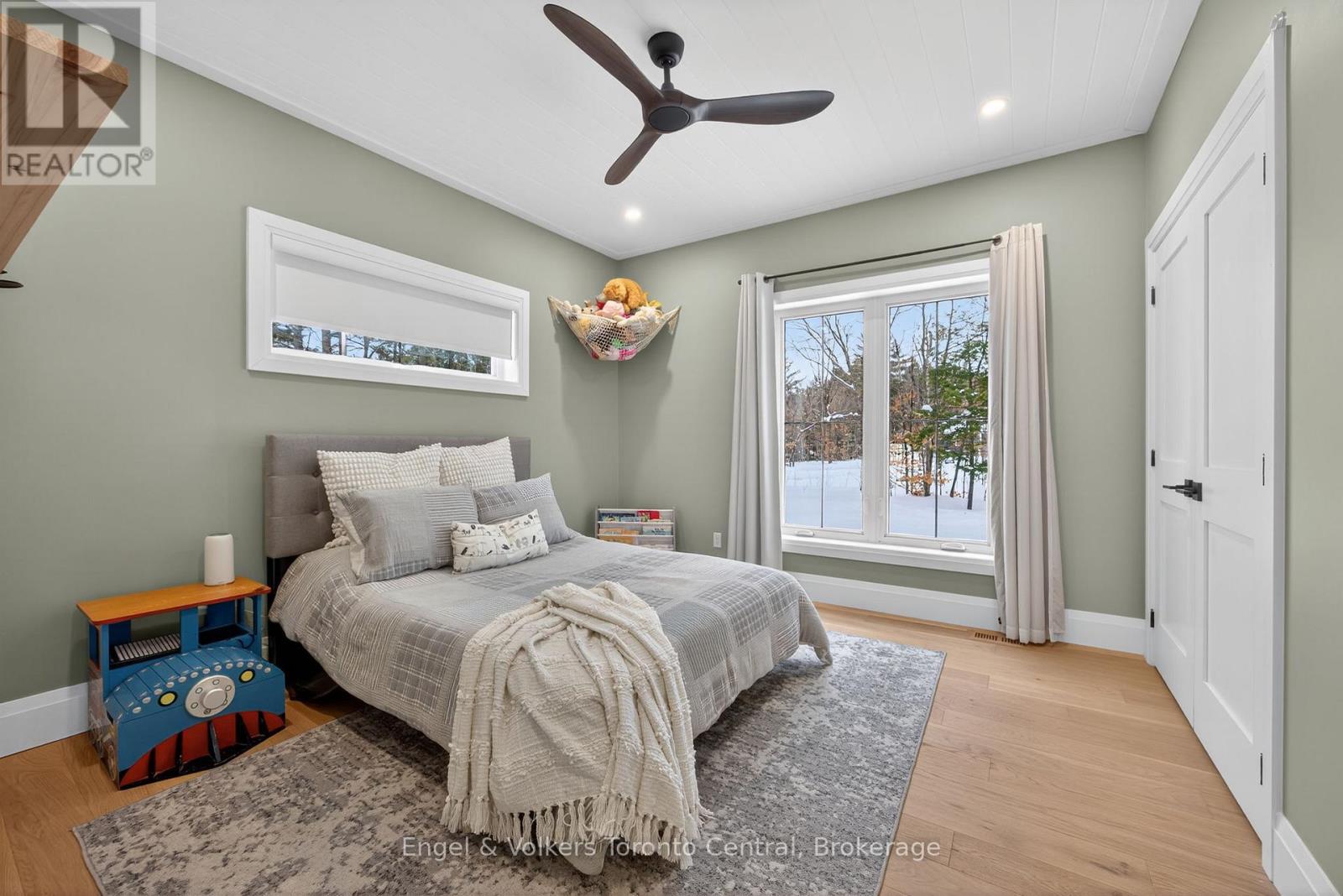 1107 Xavier Street, Gravenhurst, Ontario  P0E 1G0 - Photo 30 - X12796548