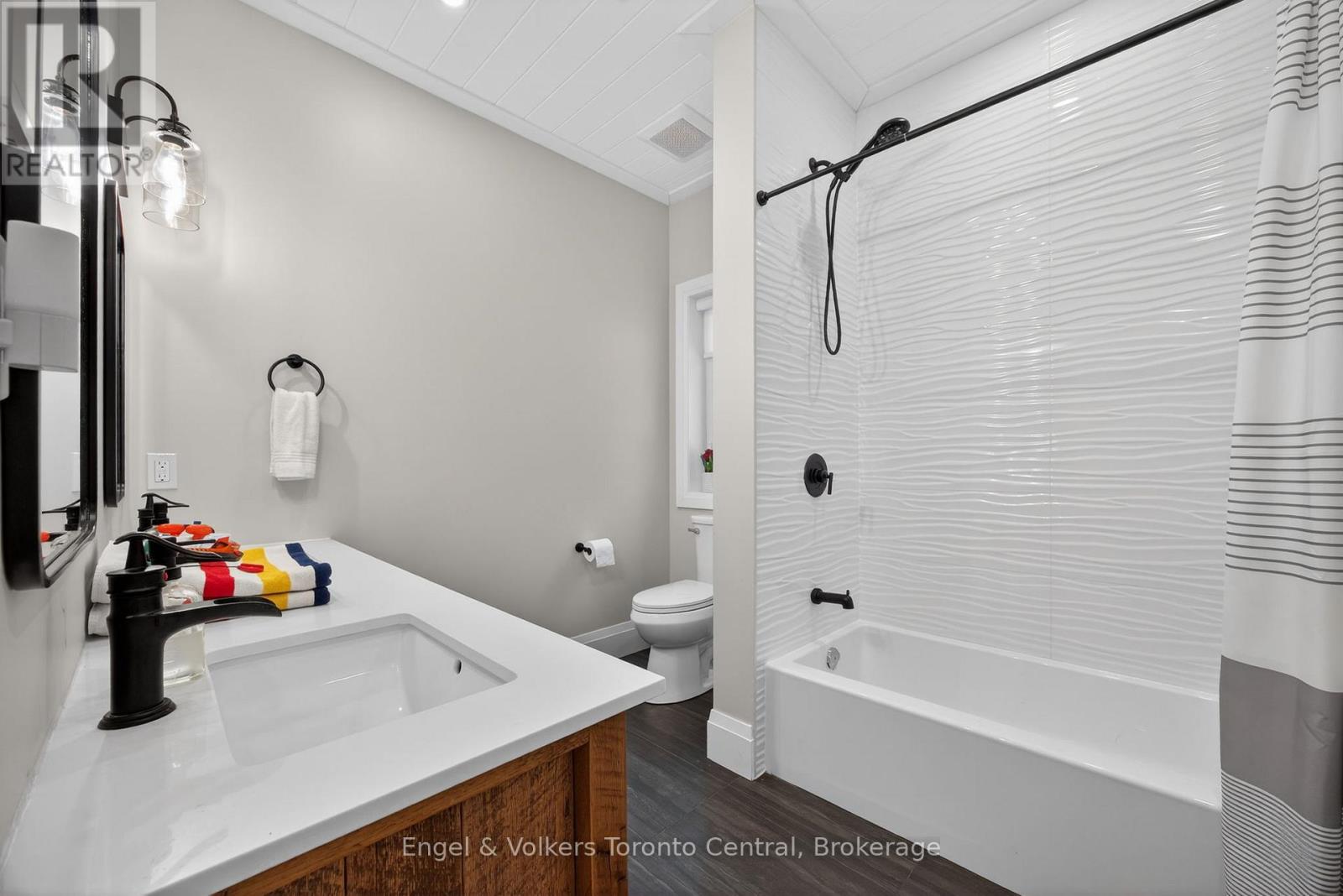 1107 Xavier Street, Gravenhurst, Ontario  P0E 1G0 - Photo 31 - X12796548