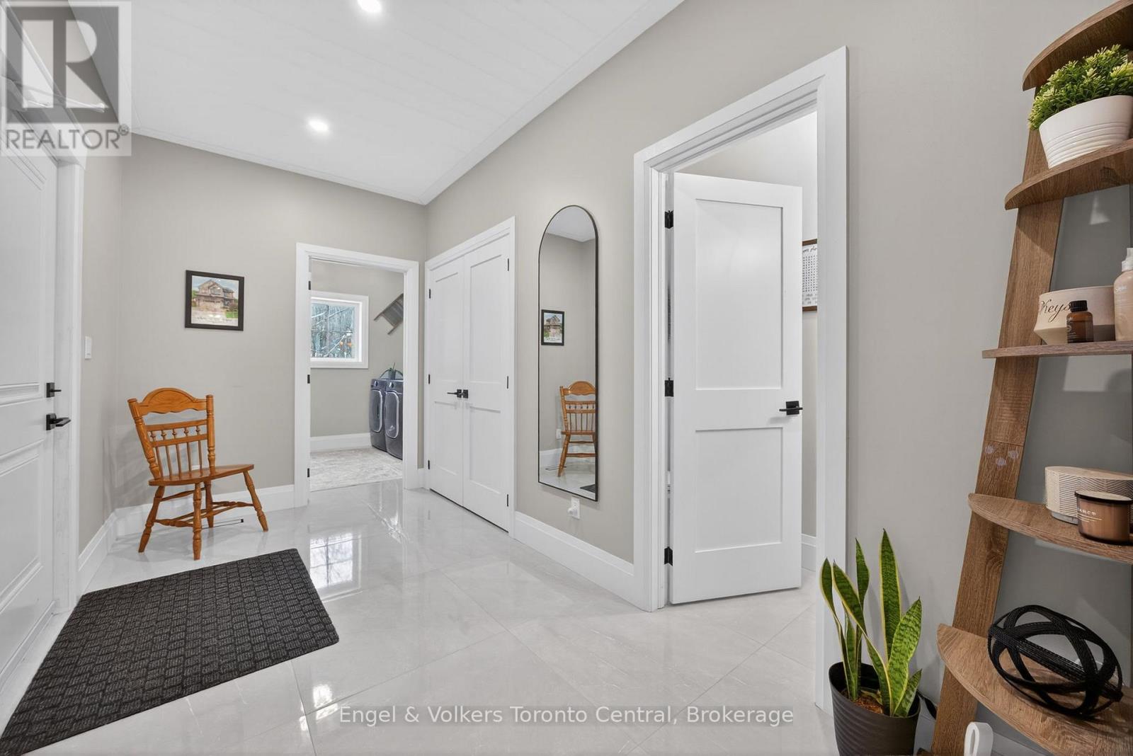 1107 Xavier Street, Gravenhurst, Ontario  P0E 1G0 - Photo 34 - X12796548