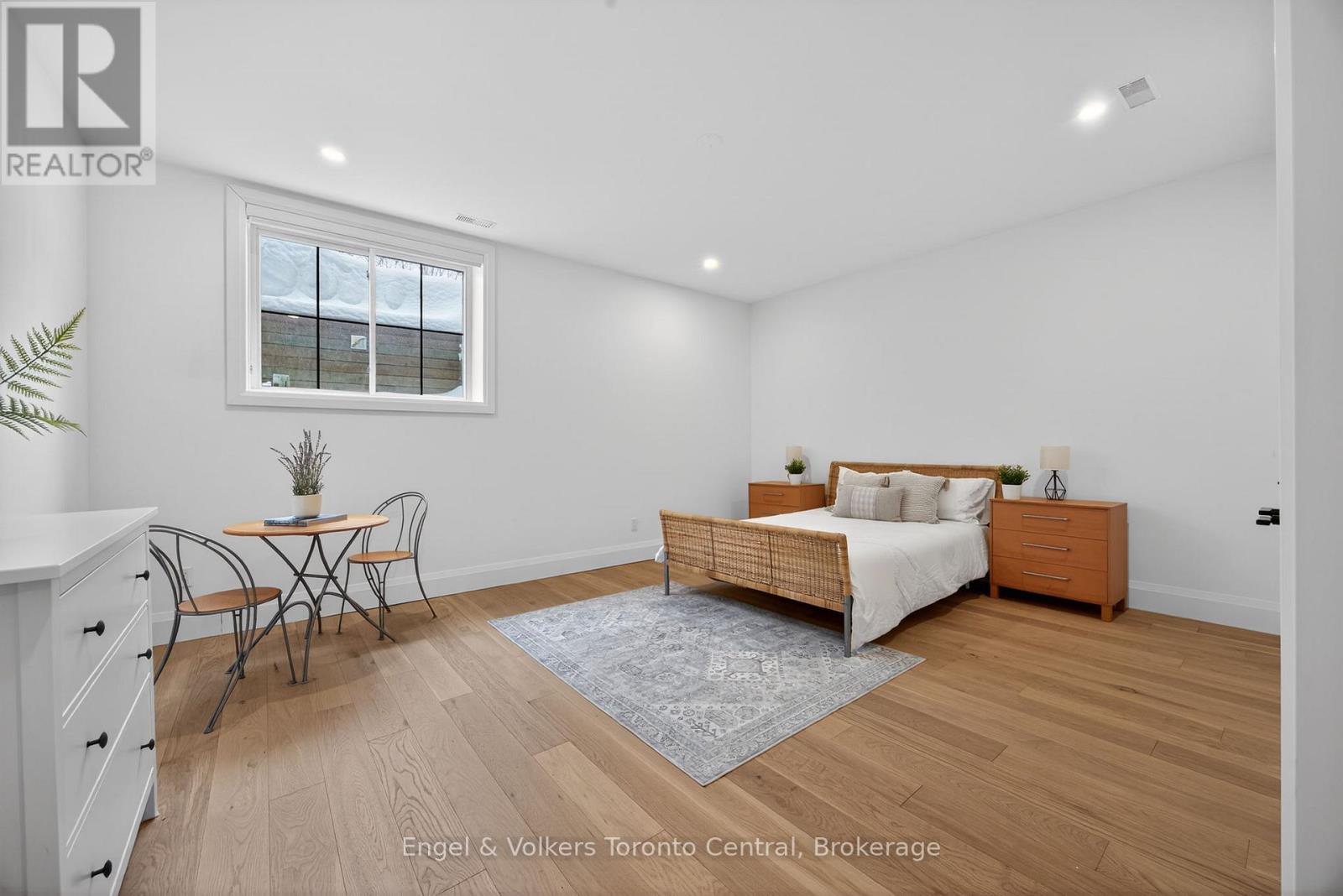 1107 Xavier Street, Gravenhurst, Ontario  P0E 1G0 - Photo 42 - X12796548