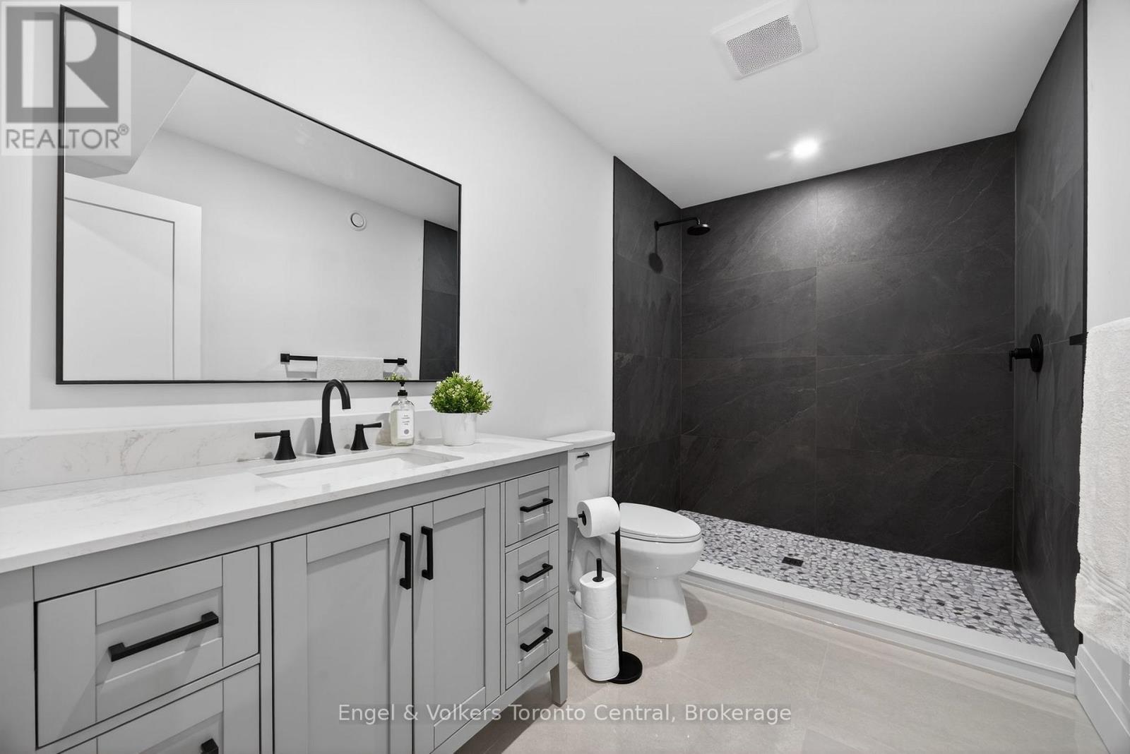 1107 Xavier Street, Gravenhurst, Ontario  P0E 1G0 - Photo 43 - X12796548