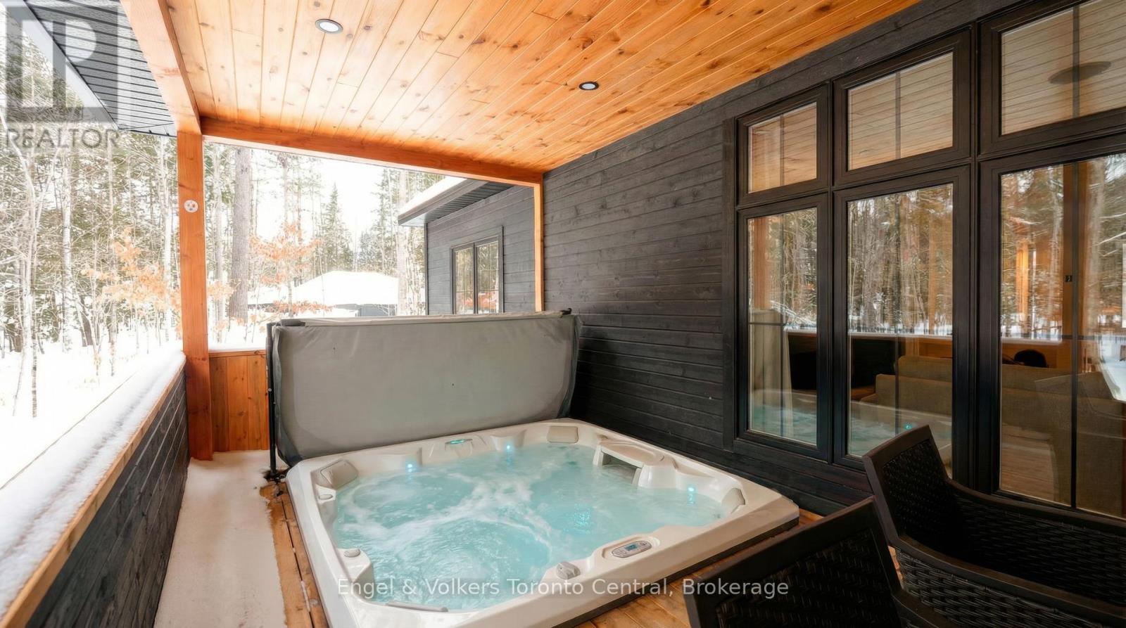 1107 Xavier Street, Gravenhurst, Ontario  P0E 1G0 - Photo 44 - X12796548