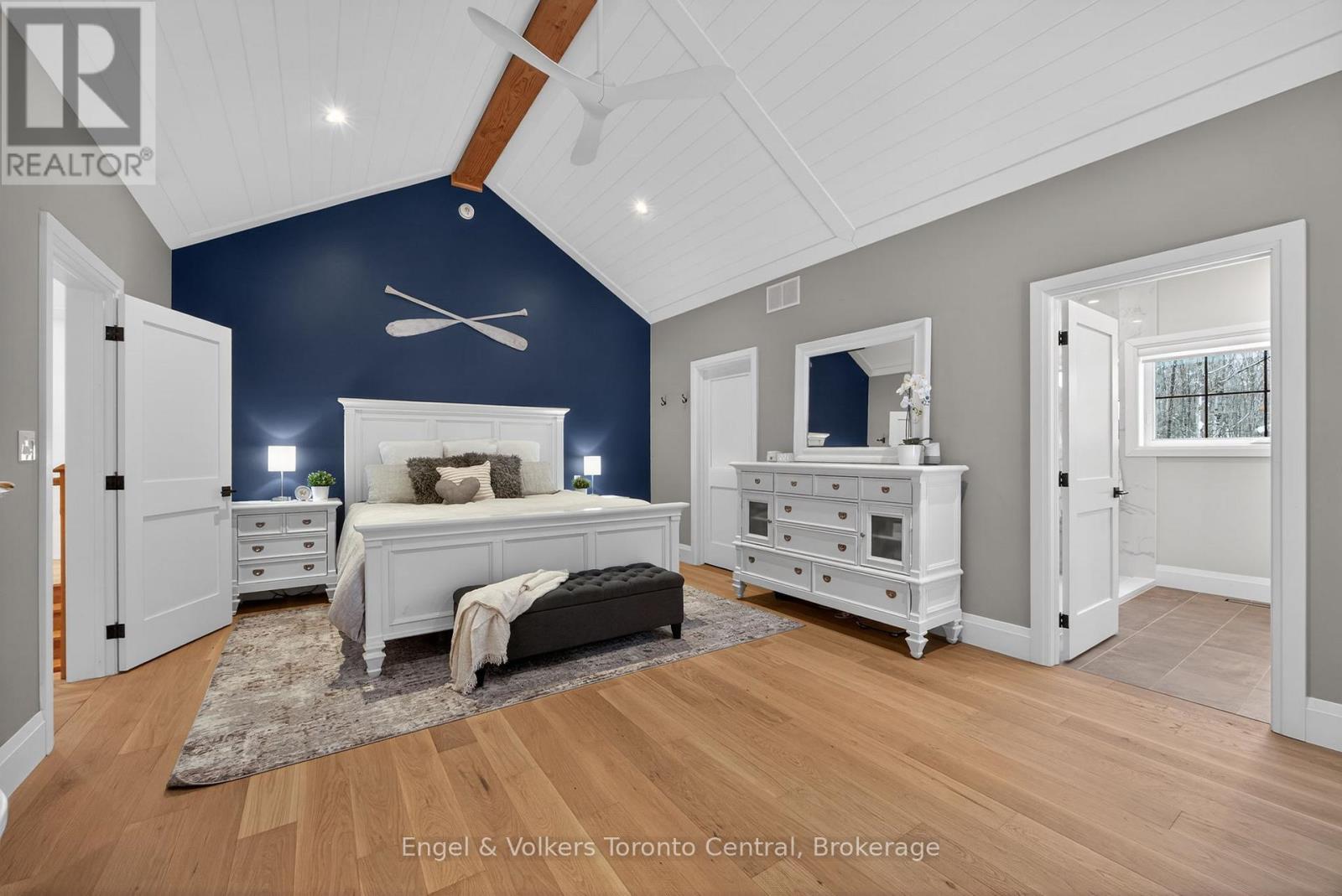 1107 Xavier Street, Gravenhurst, Ontario  P0E 1G0 - Photo 5 - X12796548