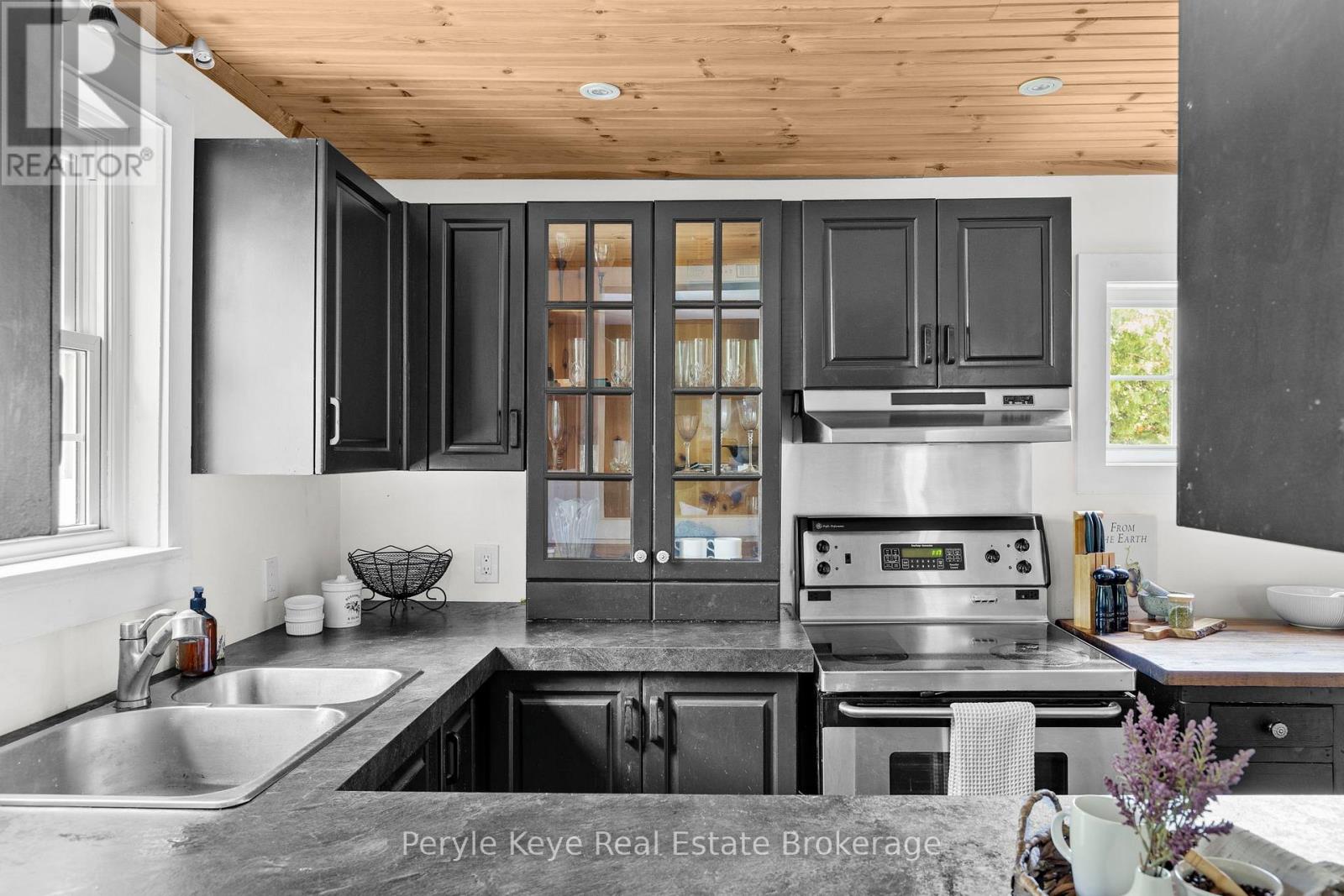 9 King Street, Bracebridge, Ontario  P1L 1H4 - Photo 16 - X12800670