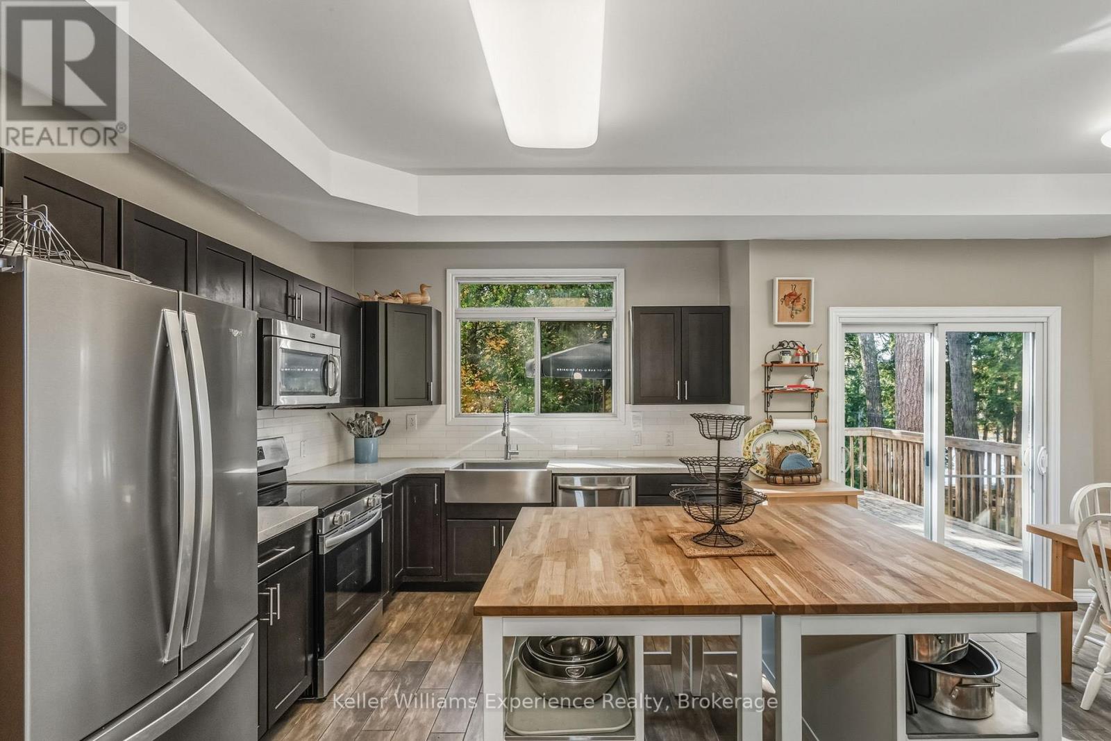 19 Huron Trail, Georgian Bay, Ontario  L0K 2A0 - Photo 9 - X12801268