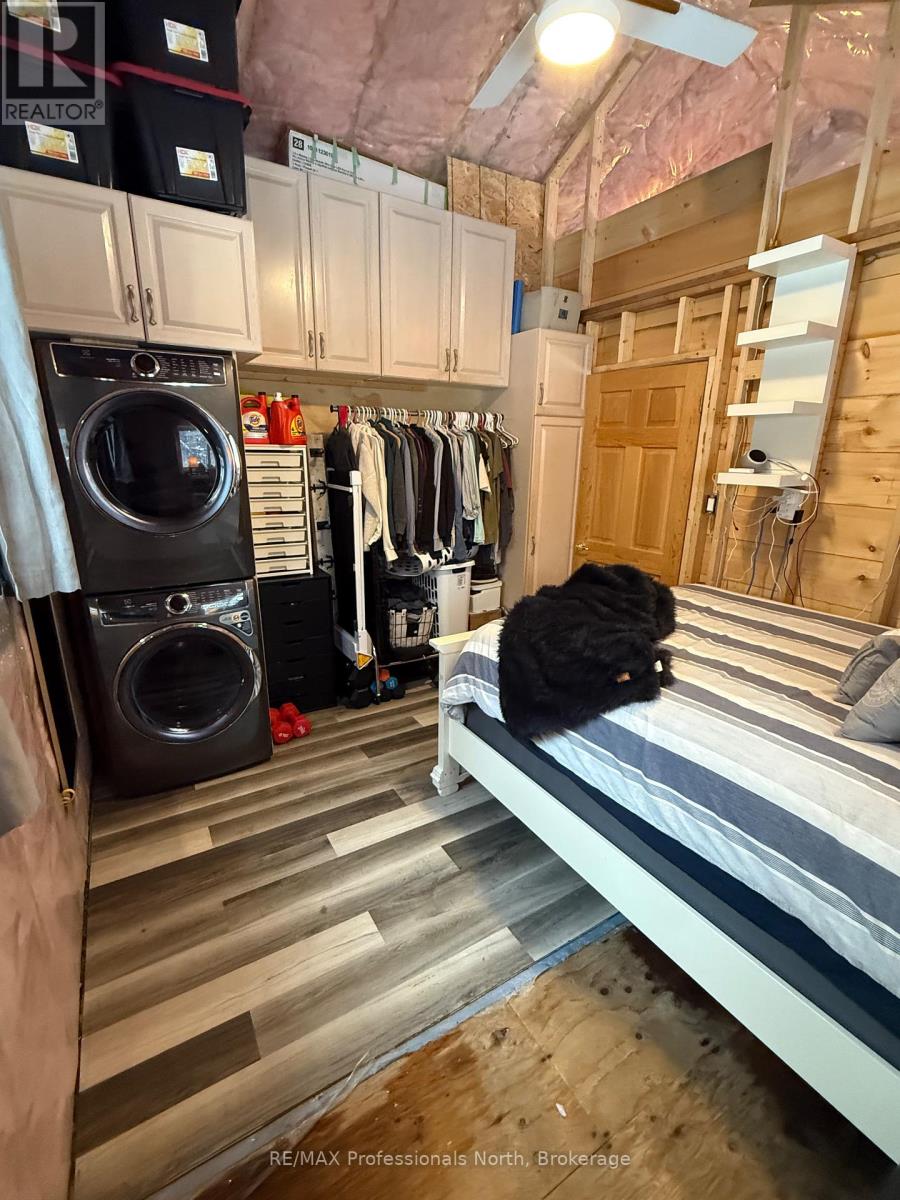 1219 Medora Lake Road, Muskoka Lakes, Ontario  P0C 1A0 - Photo 21 - X12805810