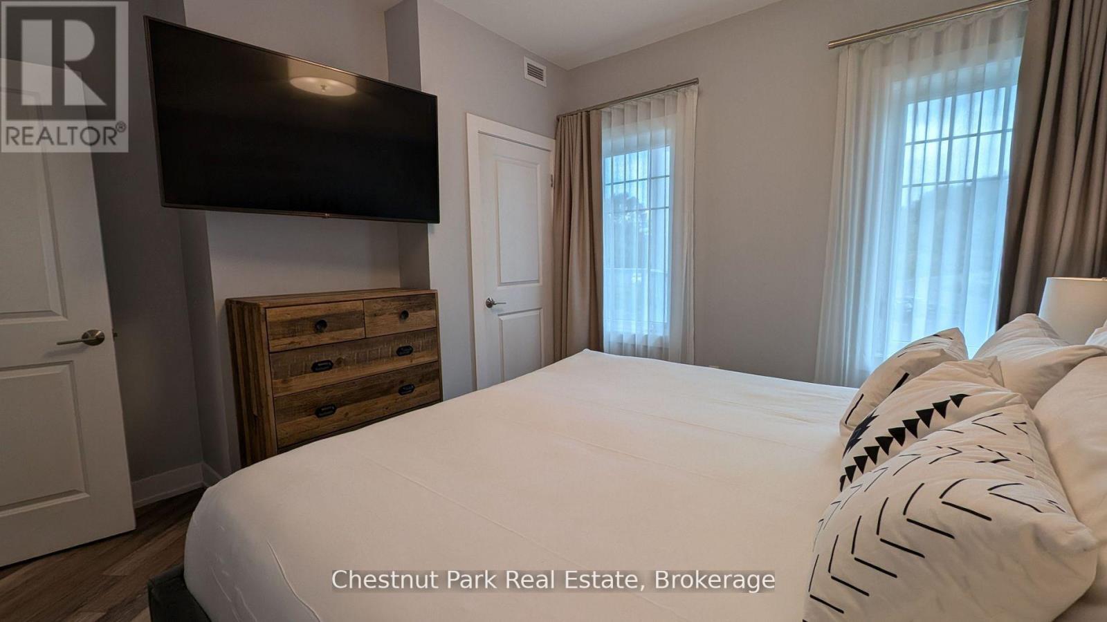 316 - 25 Pen Lake Point Road, Huntsville, Ontario  P1H 1A9 - Photo 15 - X12807764