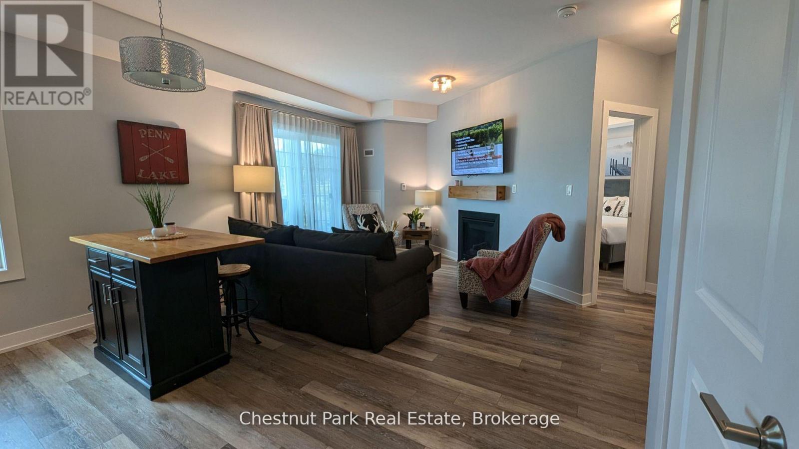 316 - 25 Pen Lake Point Road, Huntsville, Ontario  P1H 1A9 - Photo 8 - X12807764