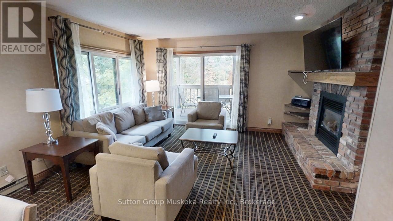 27-202 Golfview - Deerhurst Drive, Huntsville, Ontario  P1H 2E8 - Photo 6 - X12808652