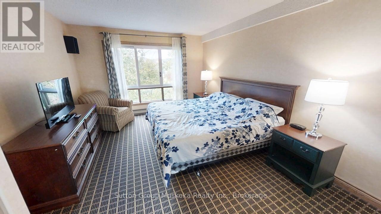 27-202 Golfview - Deerhurst Drive, Huntsville, Ontario  P1H 2E8 - Photo 9 - X12808652