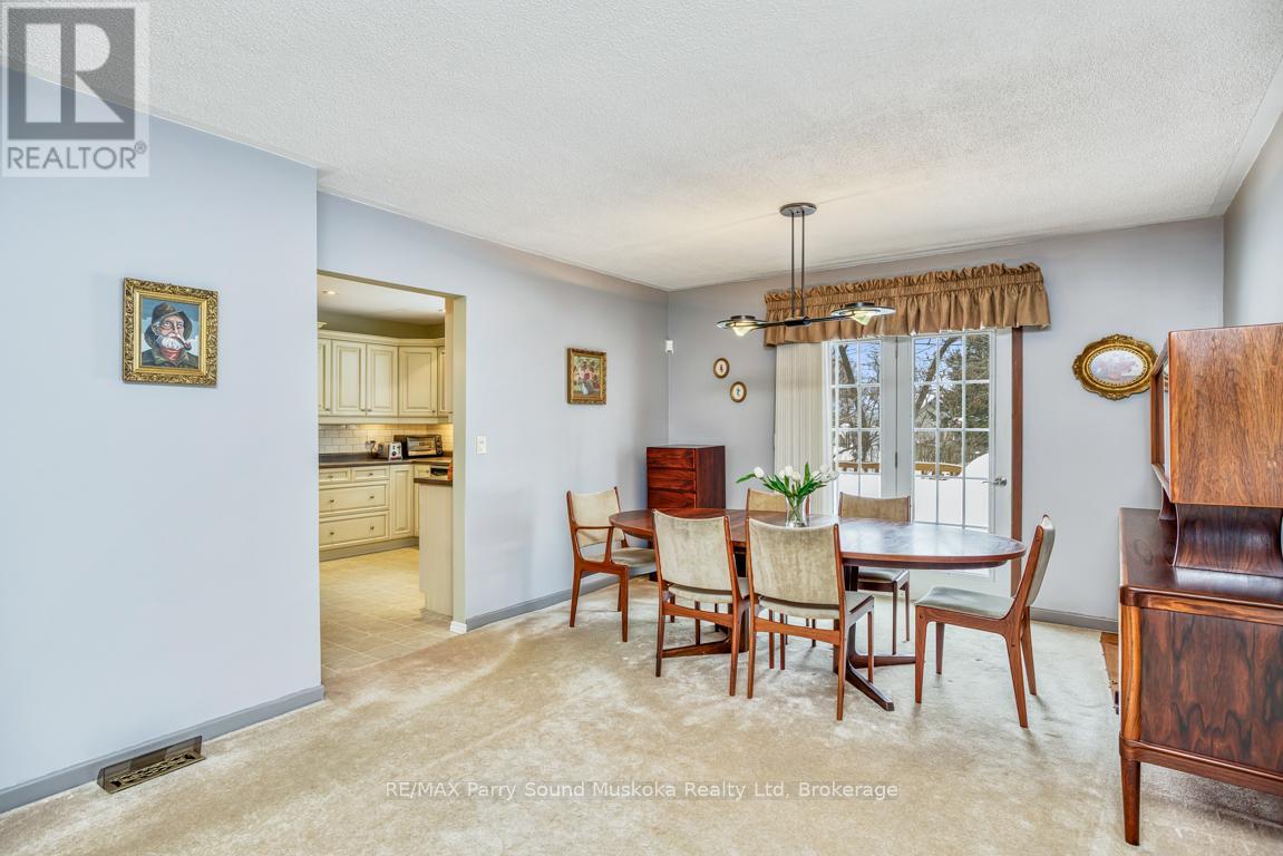 2 Laird Drive, Parry Sound, Ontario  P2A 1P5 - Photo 12 - X12812634