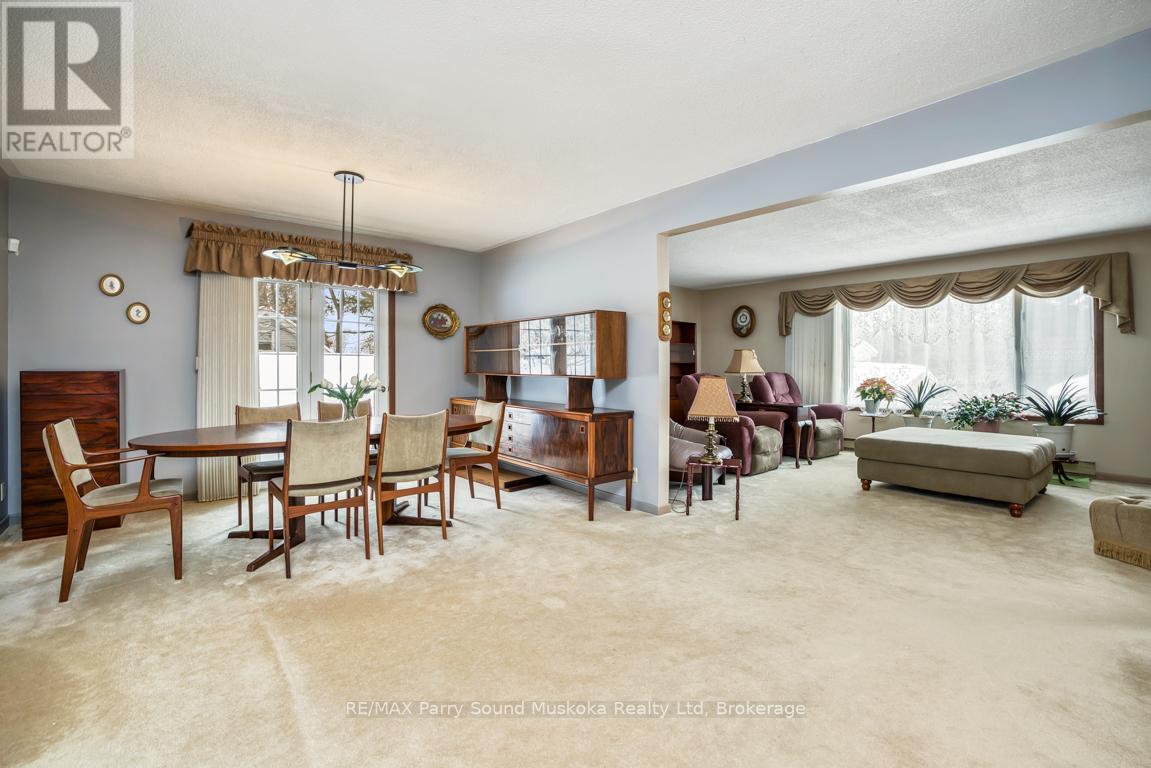 2 Laird Drive, Parry Sound, Ontario  P2A 1P5 - Photo 15 - X12812634