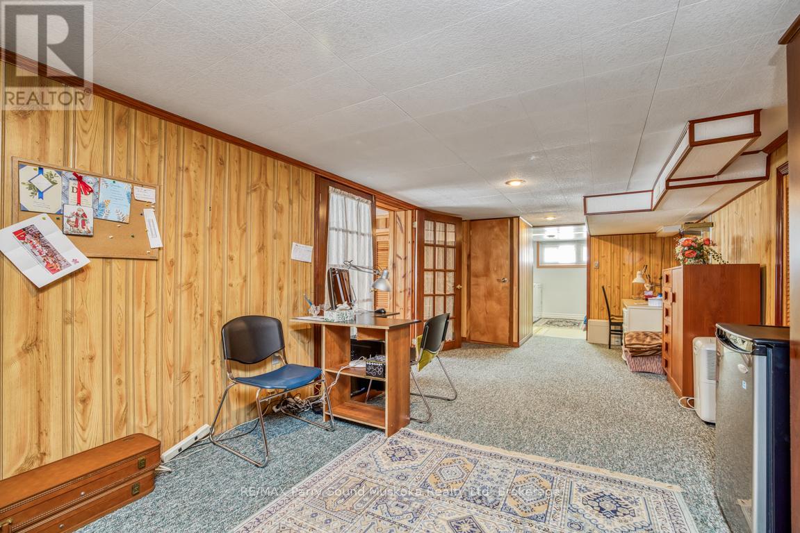 2 Laird Drive, Parry Sound, Ontario  P2A 1P5 - Photo 31 - X12812634