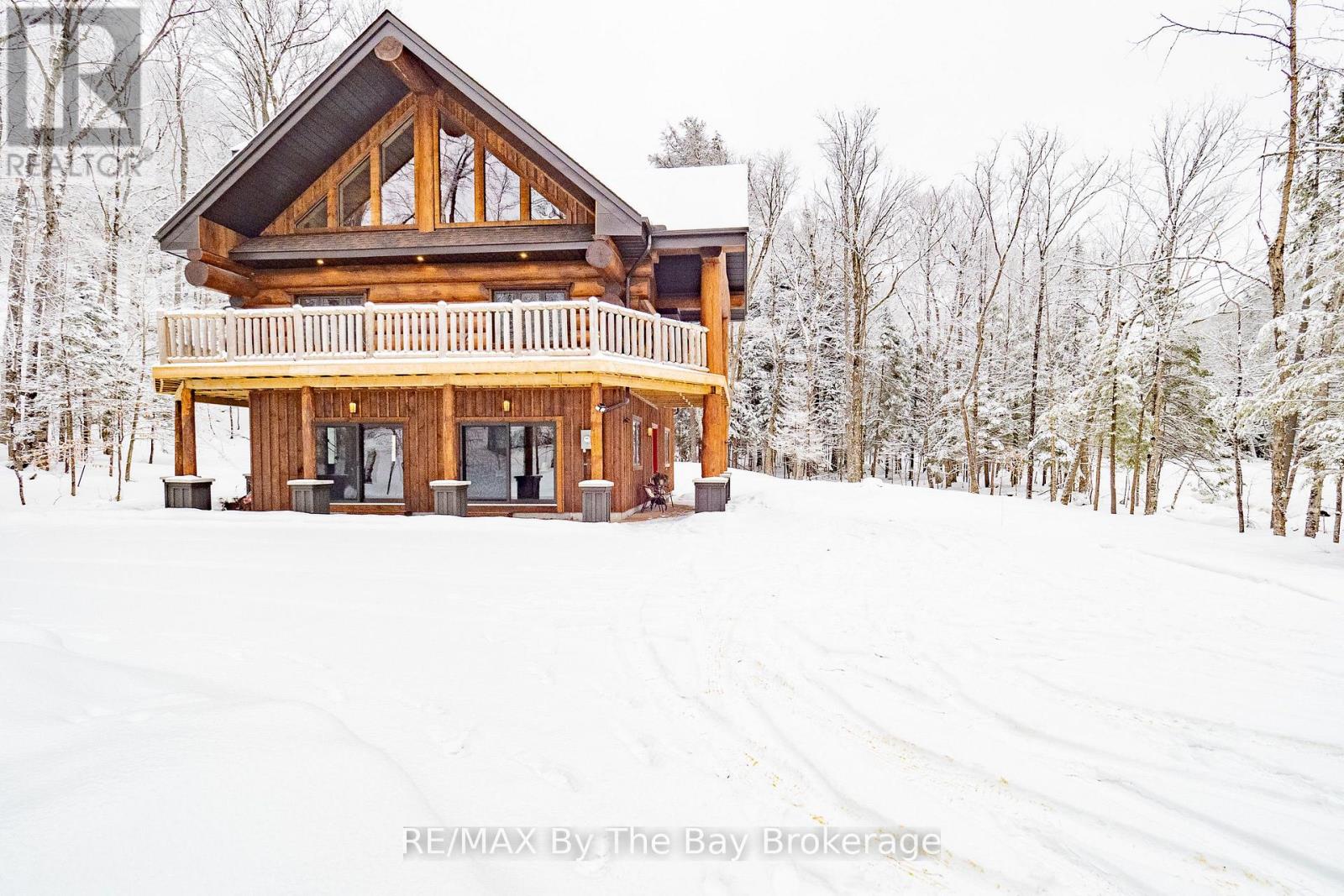 1536 North Portage Road, Lake Of Bays, Ontario  P1H 2J6 - Photo 2 - X12814224