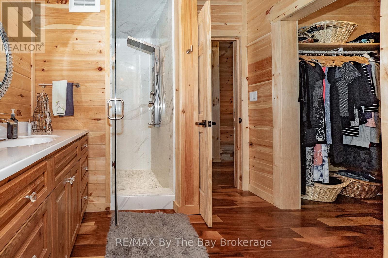 1536 North Portage Road, Lake Of Bays, Ontario  P1H 2J6 - Photo 26 - X12814224