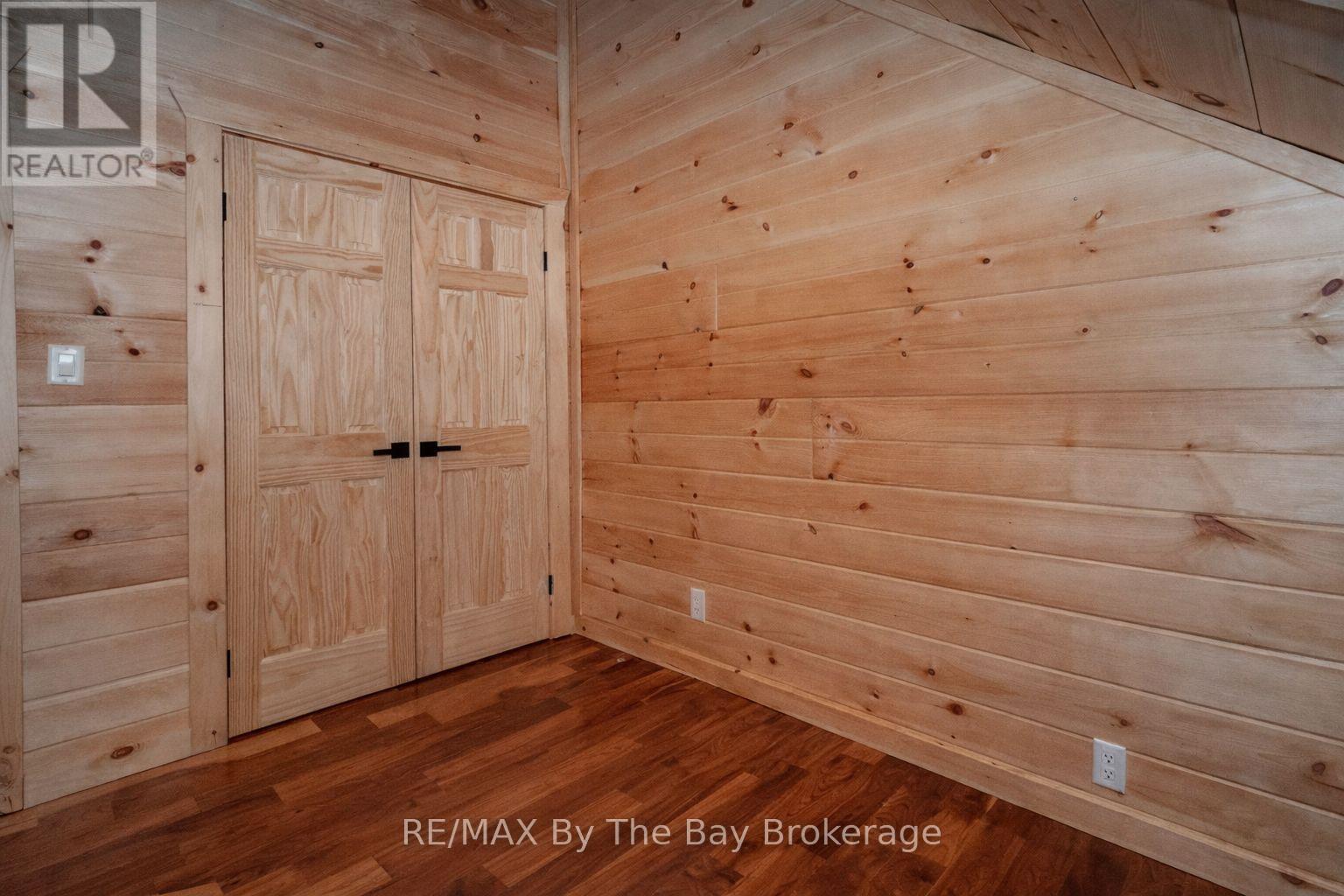 1536 North Portage Road, Lake Of Bays, Ontario  P1H 2J6 - Photo 28 - X12814224