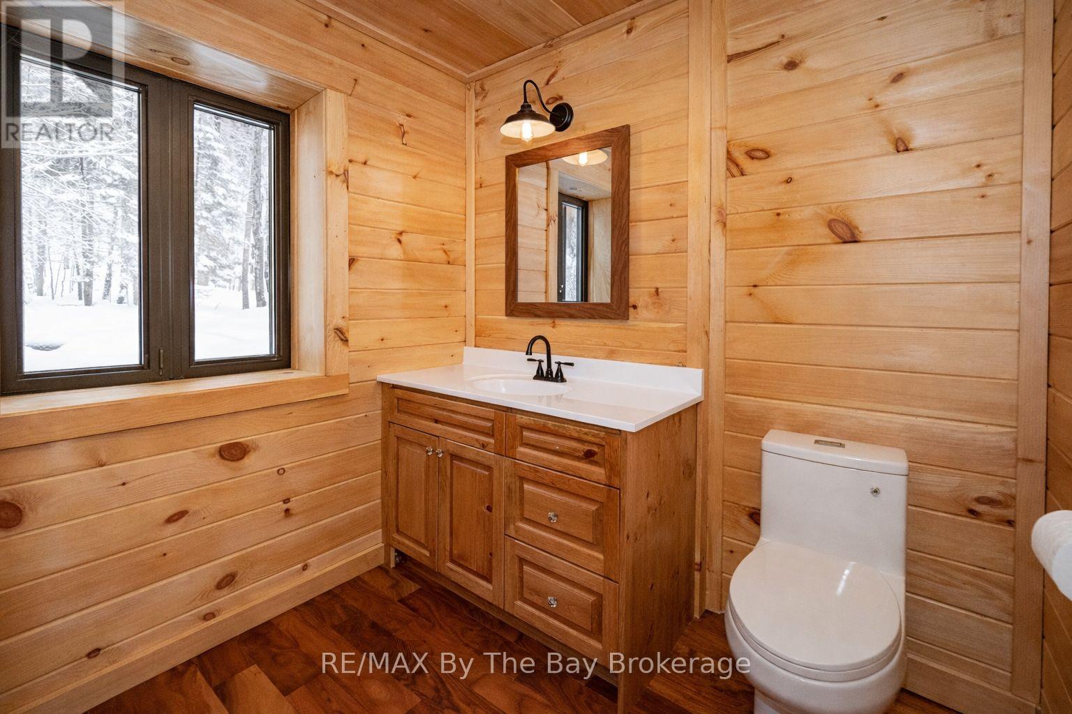 1536 North Portage Road, Lake Of Bays, Ontario  P1H 2J6 - Photo 33 - X12814224