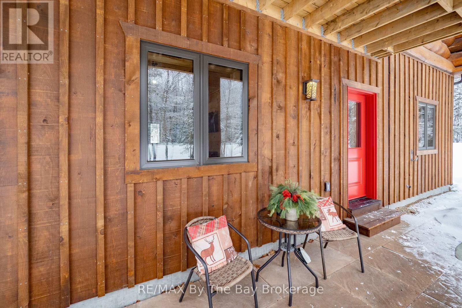 1536 North Portage Road, Lake Of Bays, Ontario  P1H 2J6 - Photo 4 - X12814224