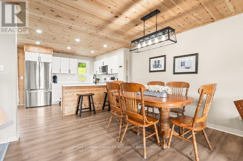 30 Turner Drive, Huntsville, Ontario  P1H 1A8 - Photo 17 - X12814442