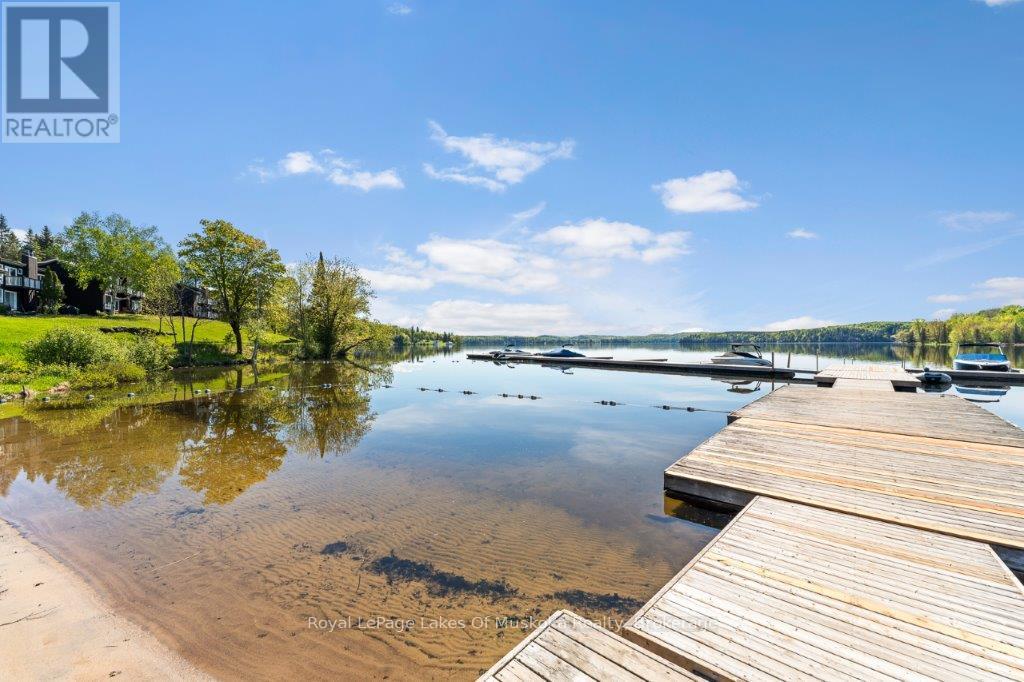 30 Turner Drive, Huntsville, Ontario  P1H 1A8 - Photo 35 - X12814442