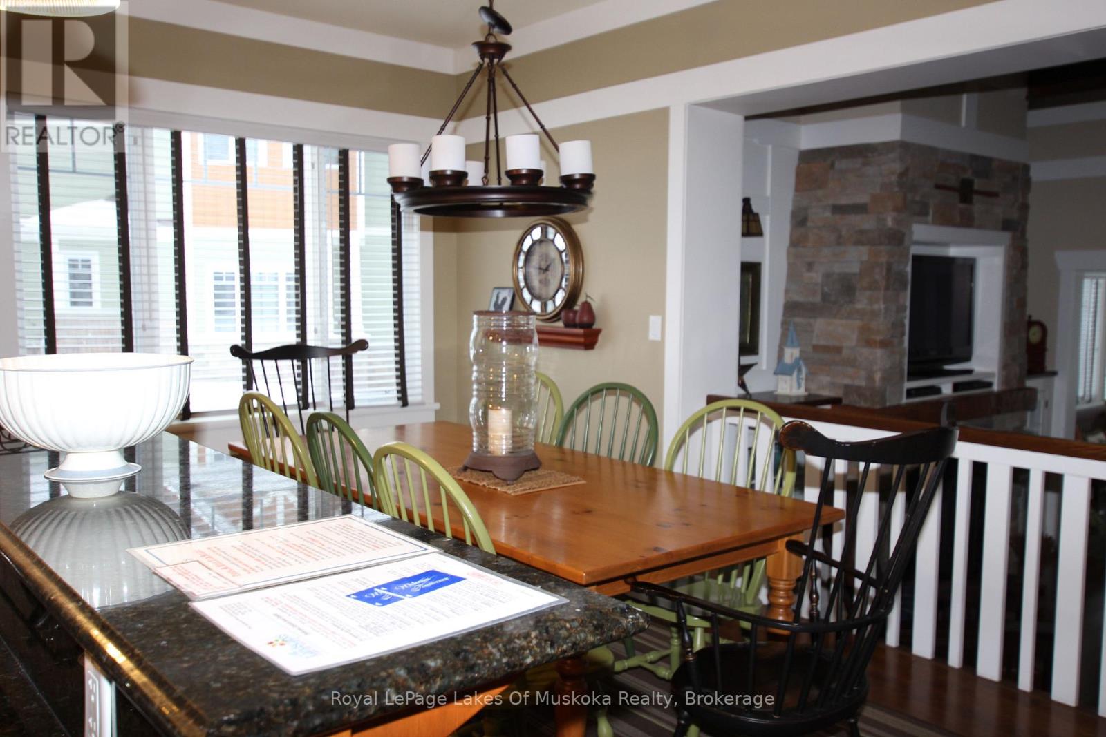 V 9, W5 - 1020 Birch Glen Road, Lake Of Bays, Ontario  P0B 1A0 - Photo 11 - X12816204