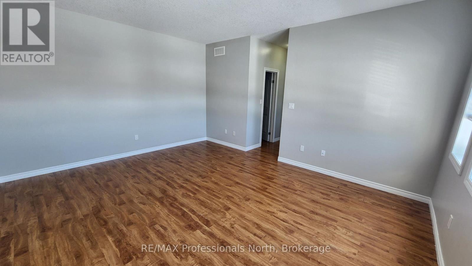 33 Goodwin Drive, Huntsville, Ontario  P1H 2R3 - Photo 14 - X12816742