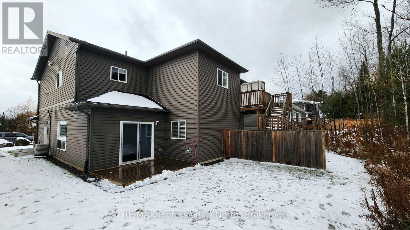 33 Goodwin Drive, Huntsville, Ontario  P1H 2R3 - Photo 6 - X12816742