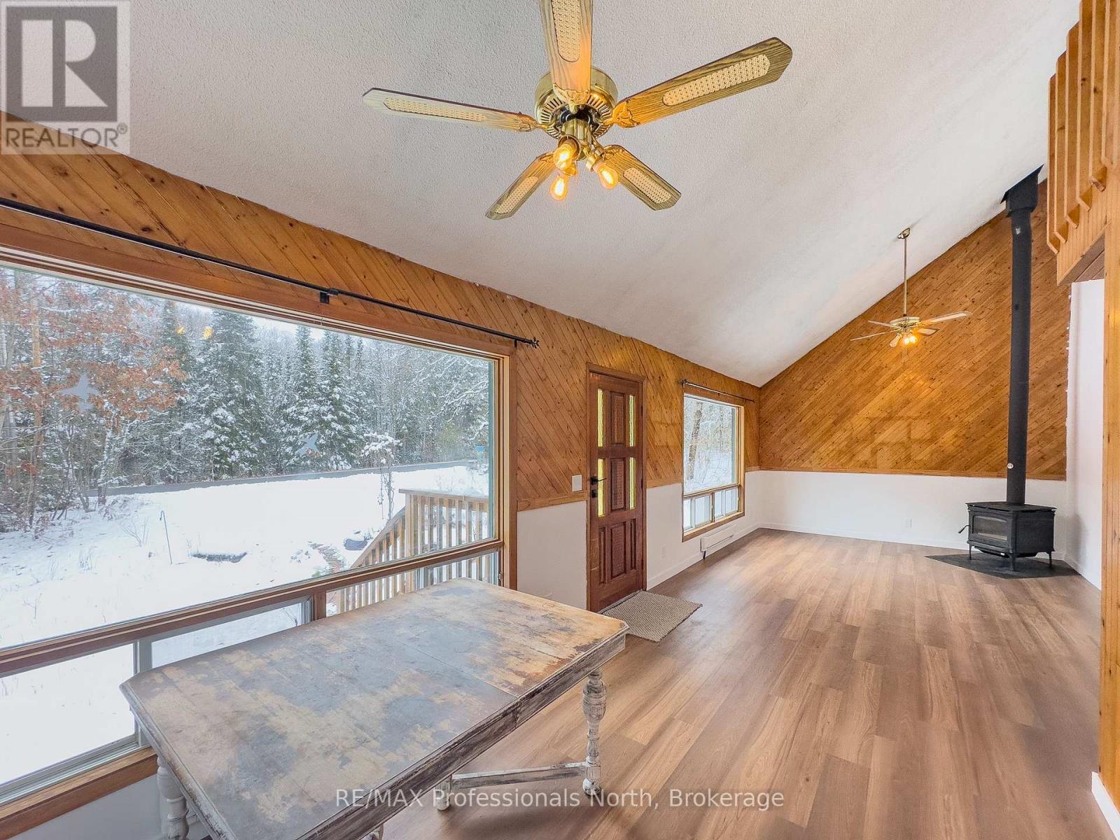 1125 Fairy Falls Road, Lake Of Bays, Ontario  P0B 1A0 - Photo 12 - X12816814