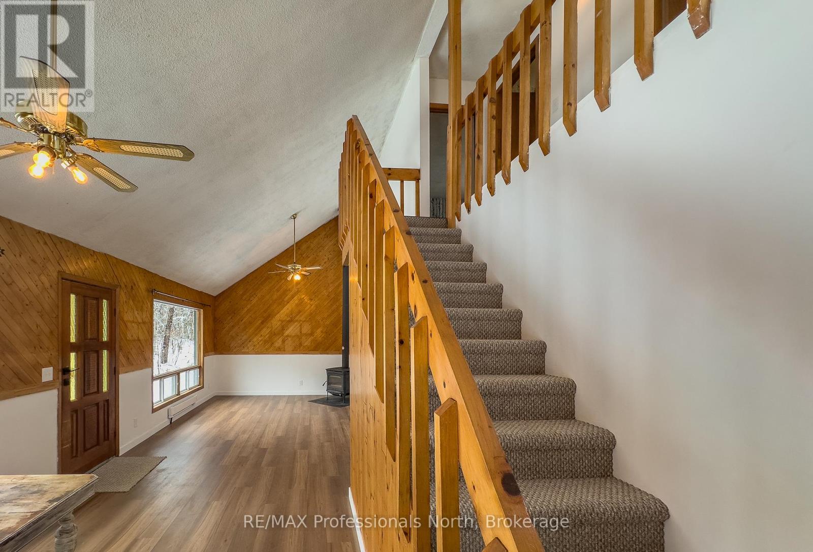 1125 Fairy Falls Road, Lake Of Bays, Ontario  P0B 1A0 - Photo 13 - X12816814