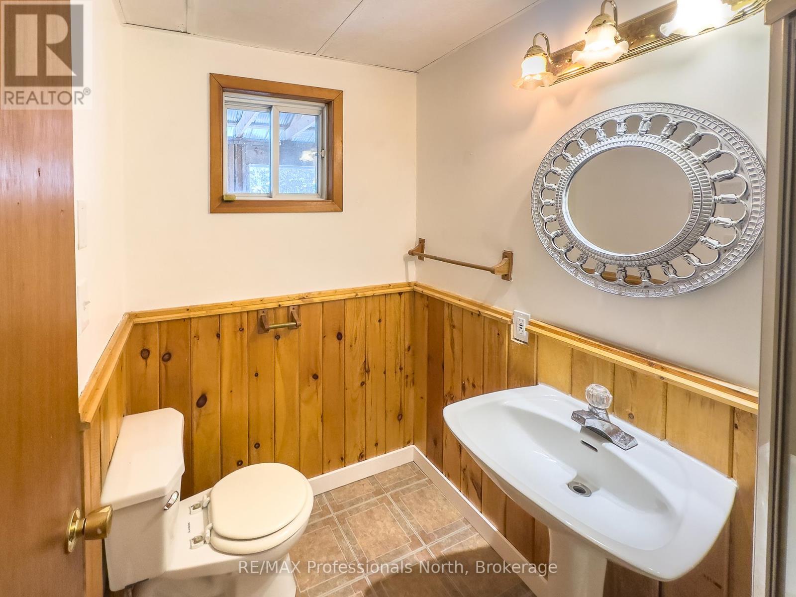 1125 Fairy Falls Road, Lake Of Bays, Ontario  P0B 1A0 - Photo 20 - X12816814