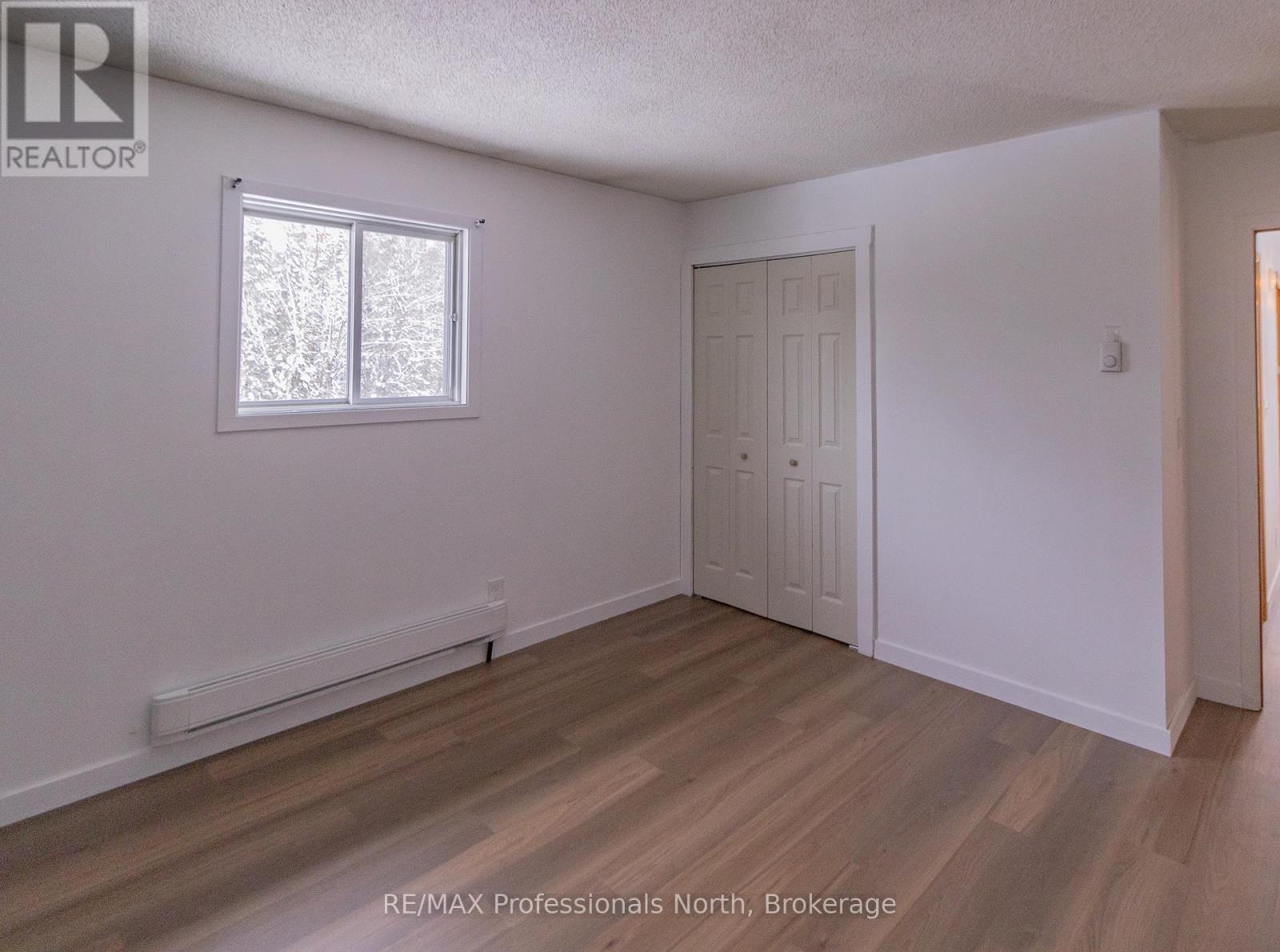 1125 Fairy Falls Road, Lake Of Bays, Ontario  P0B 1A0 - Photo 21 - X12816814