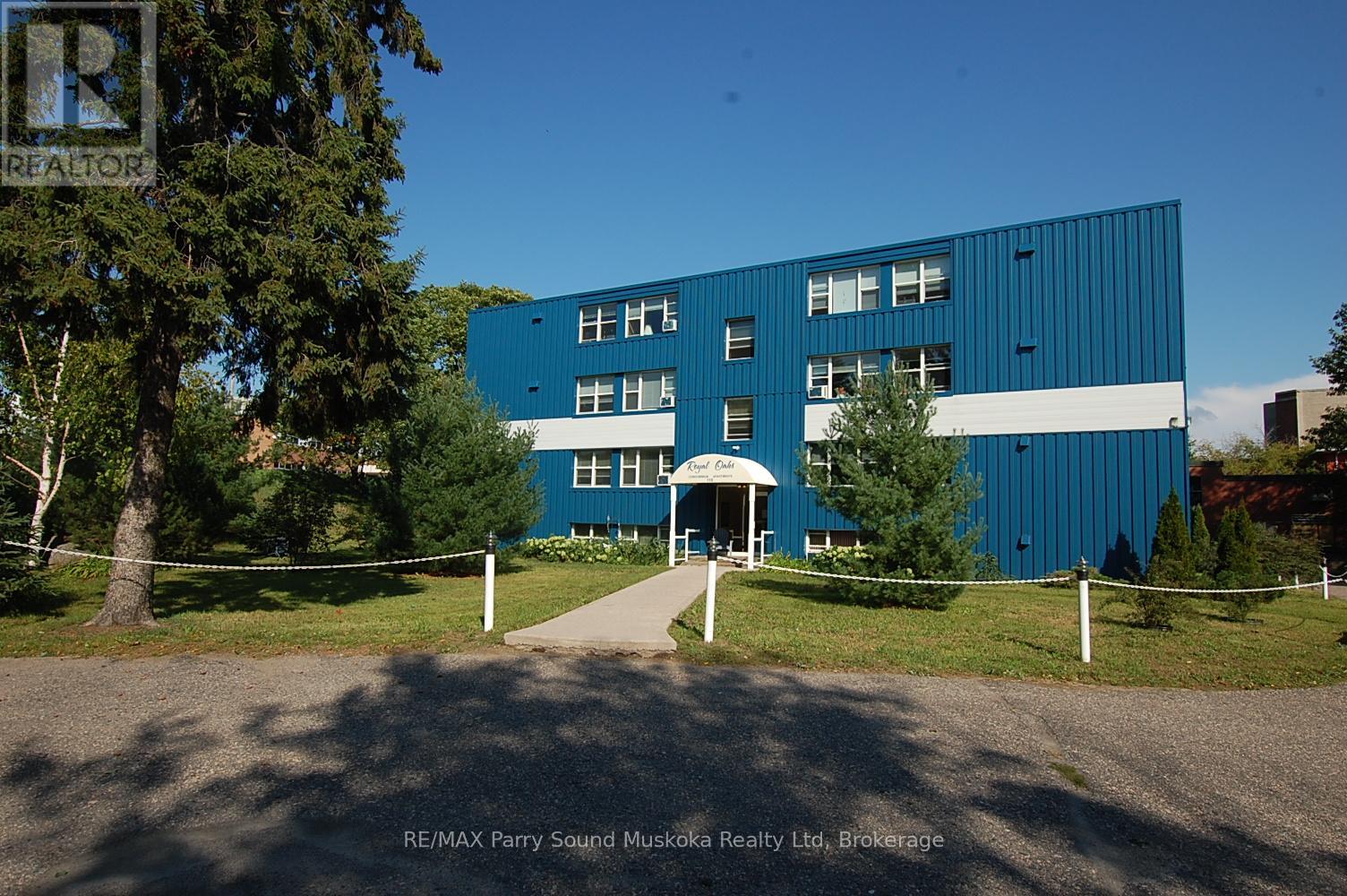 4 - 118 Isabella Street, Parry Sound, Ontario  P2A 1N1 - Photo 1 - X12818316