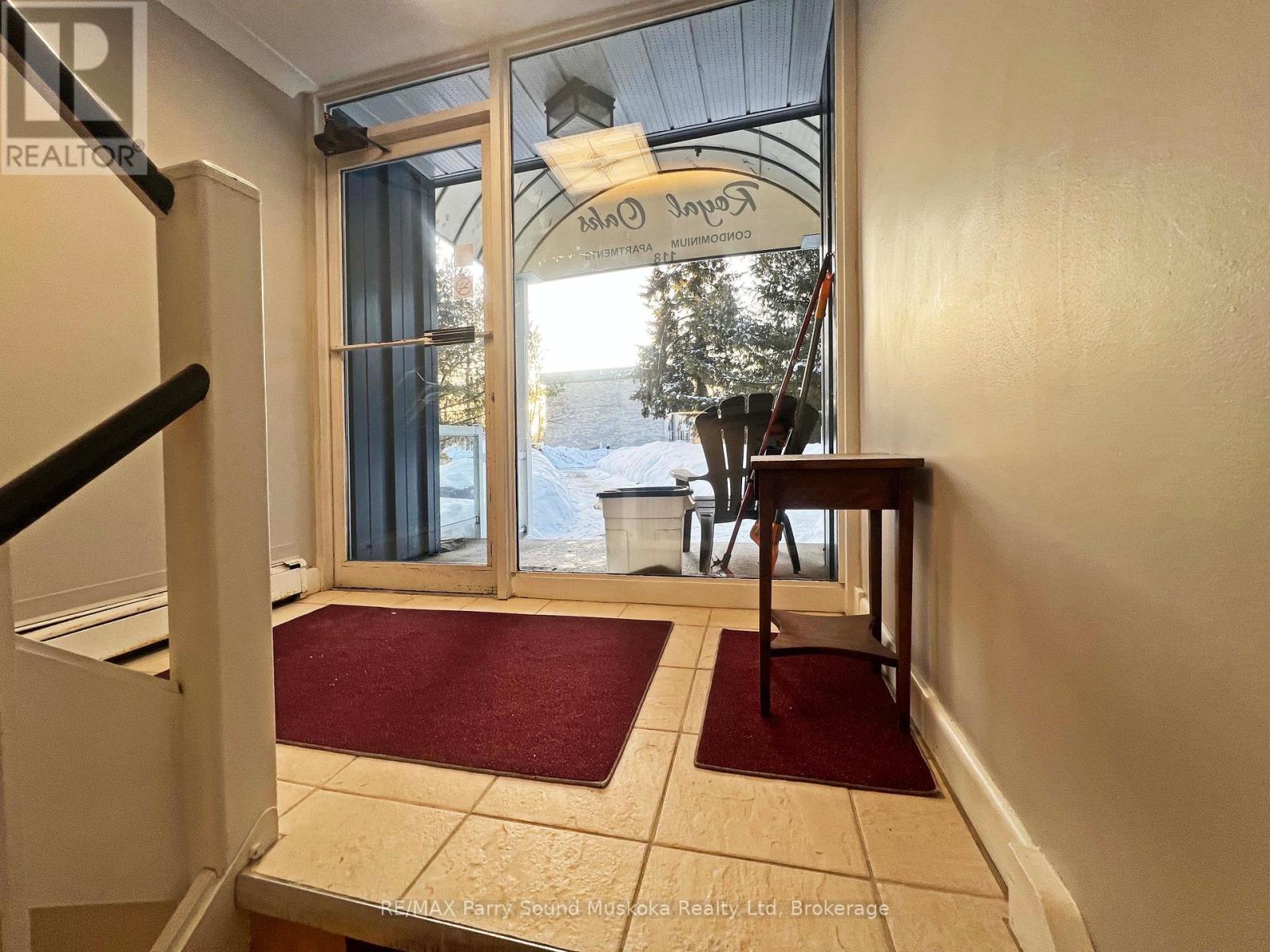 4 - 118 Isabella Street, Parry Sound, Ontario  P2A 1N1 - Photo 2 - X12818316