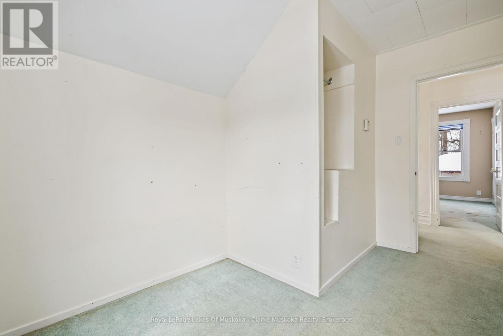 14 Glen Avenue, Parry Sound, Ontario  P2A 2B8 - Photo 22 - X12819532