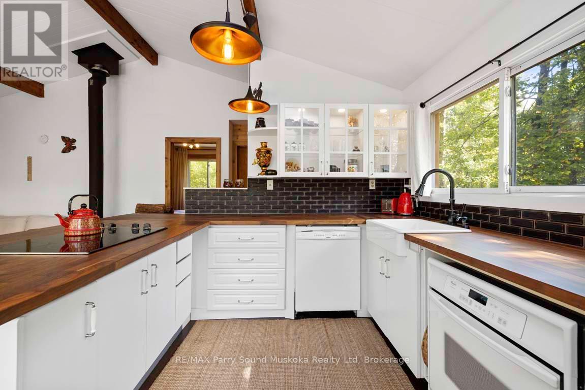 37 Lynberry Drive, Seguin, Ontario  P2A 2W9 - Photo 19 - X12819618