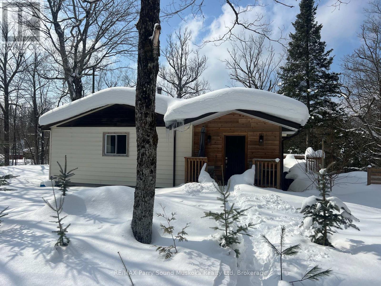 37 Lynberry Drive, Seguin, Ontario  P2A 2W9 - Photo 48 - X12819618