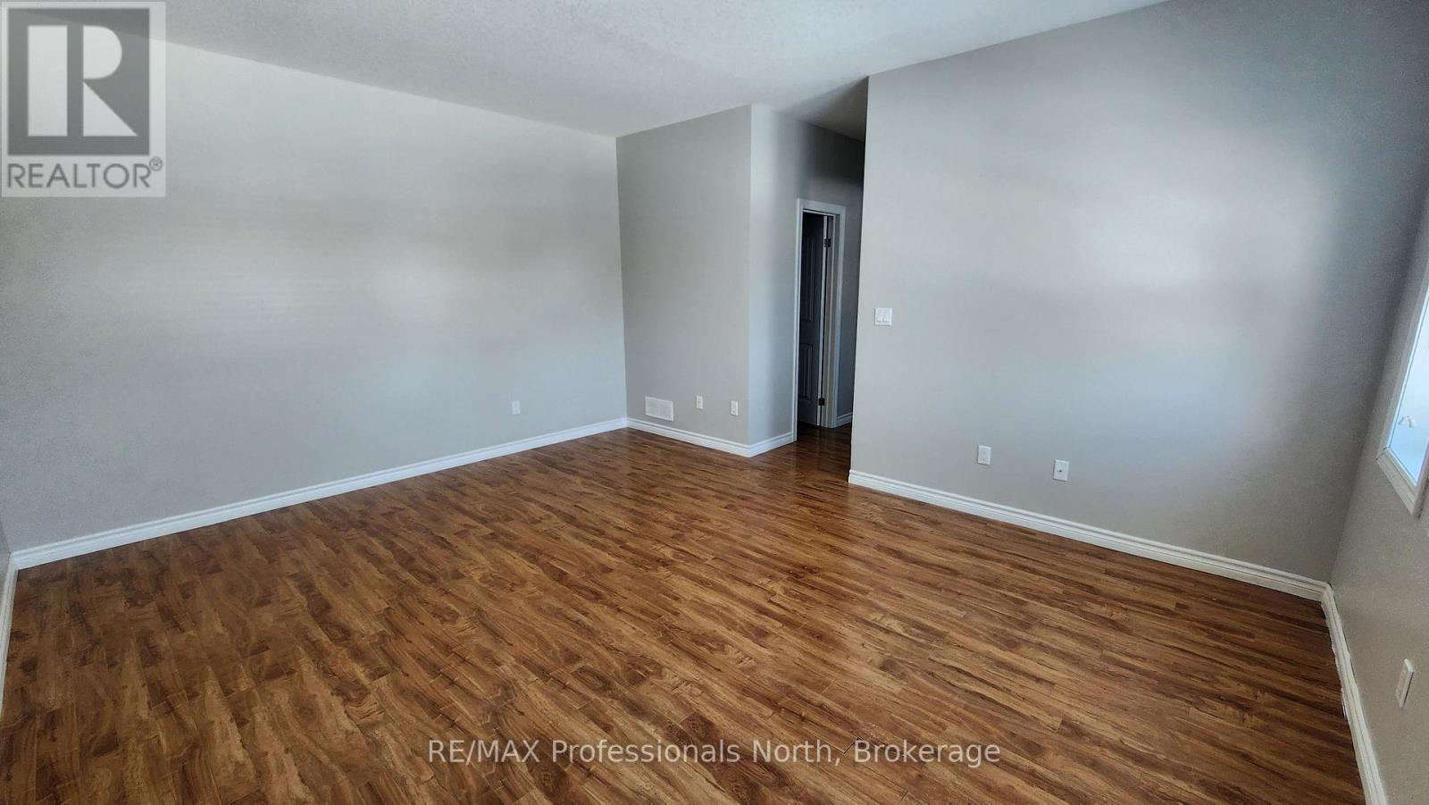 19 Duncan Street E, Huntsville, Ontario  P1H 1P6 - Photo 11 - X12821122