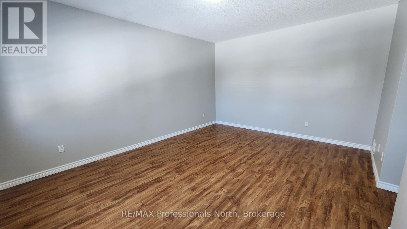 19 Duncan Street E, Huntsville, Ontario  P1H 1P6 - Photo 12 - X12821122