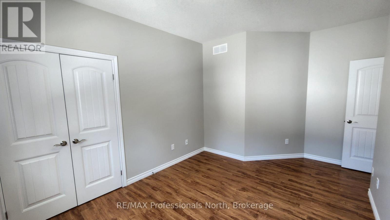 19 Duncan Street E, Huntsville, Ontario  P1H 1P6 - Photo 15 - X12821122