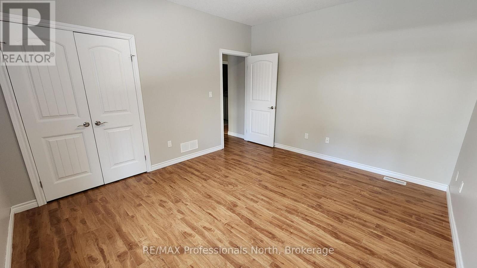 19 Duncan Street E, Huntsville, Ontario  P1H 1P6 - Photo 29 - X12821122